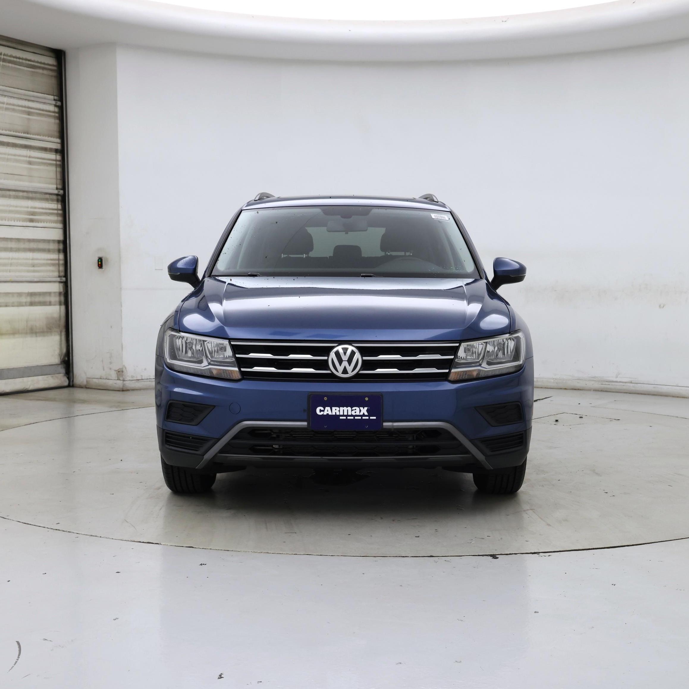 Thumbnail: 2018 Volkswagen Tiguan - 5
