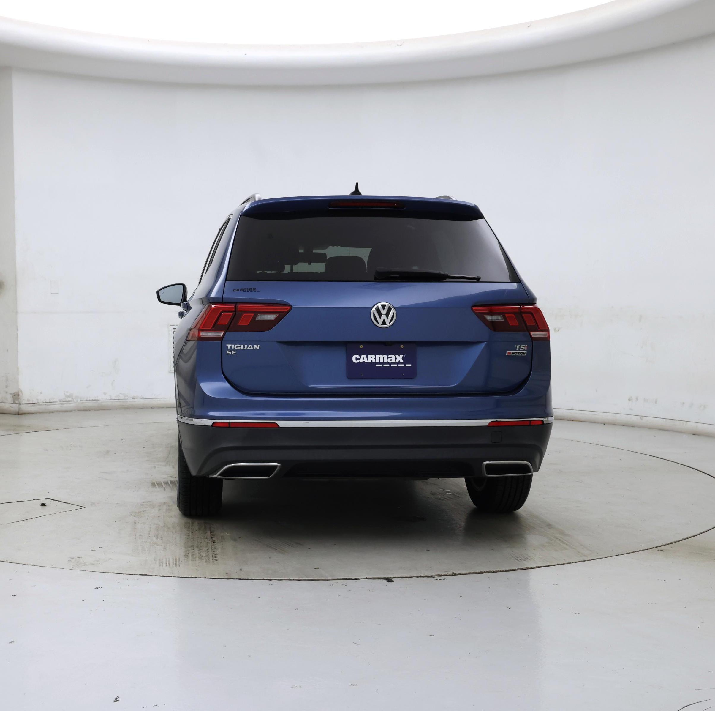 Thumbnail: 2018 Volkswagen Tiguan - 6