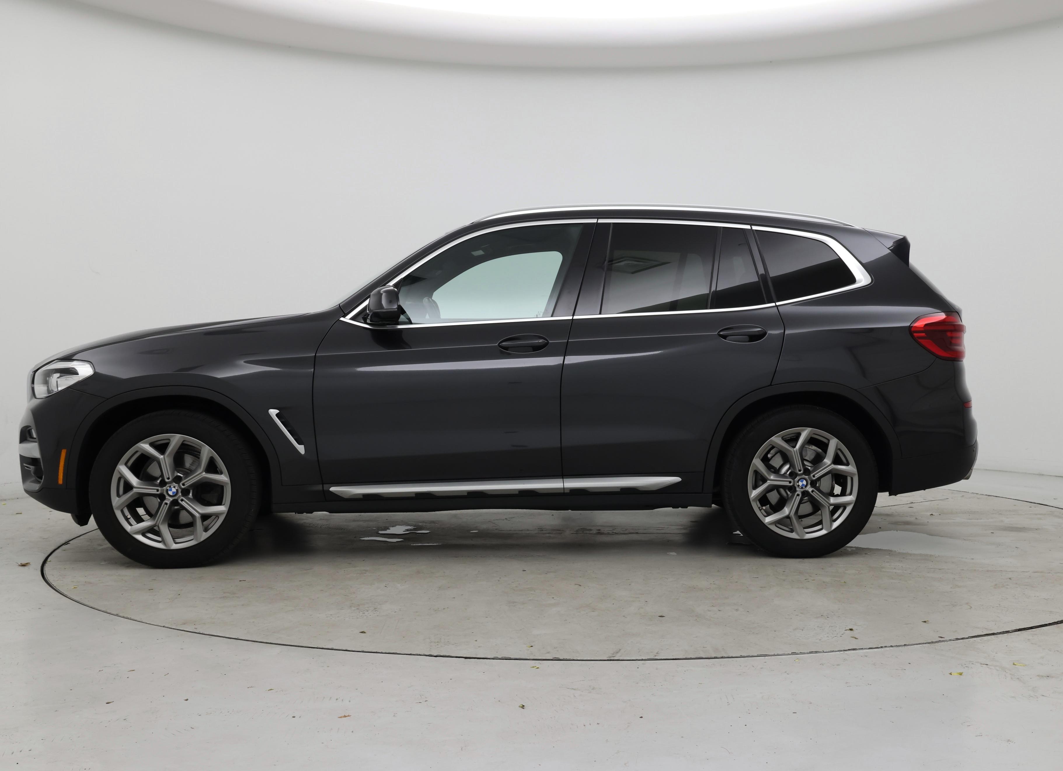 Thumbnail: 2021 BMW X3 - 3