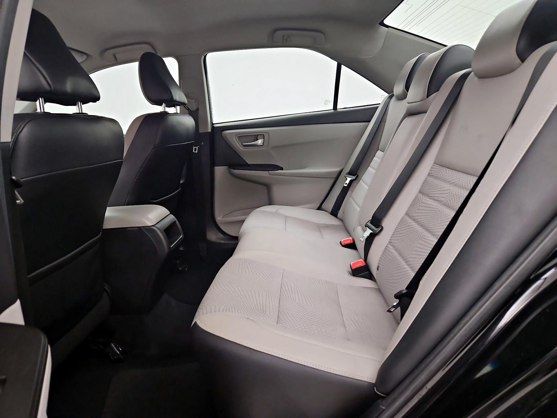 Thumbnail: 2017 Toyota Camry - 19
