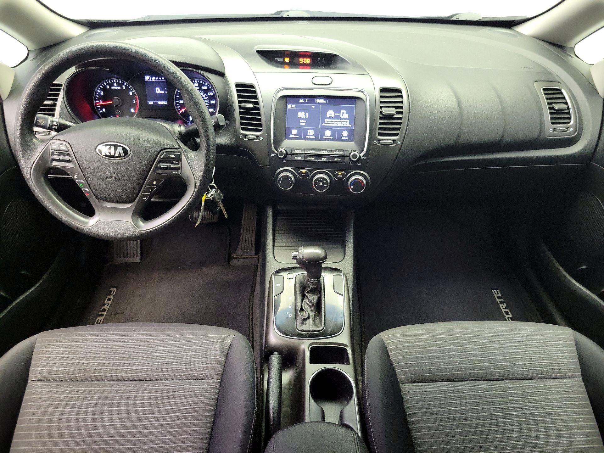Thumbnail: 2018 Kia Forte - 9