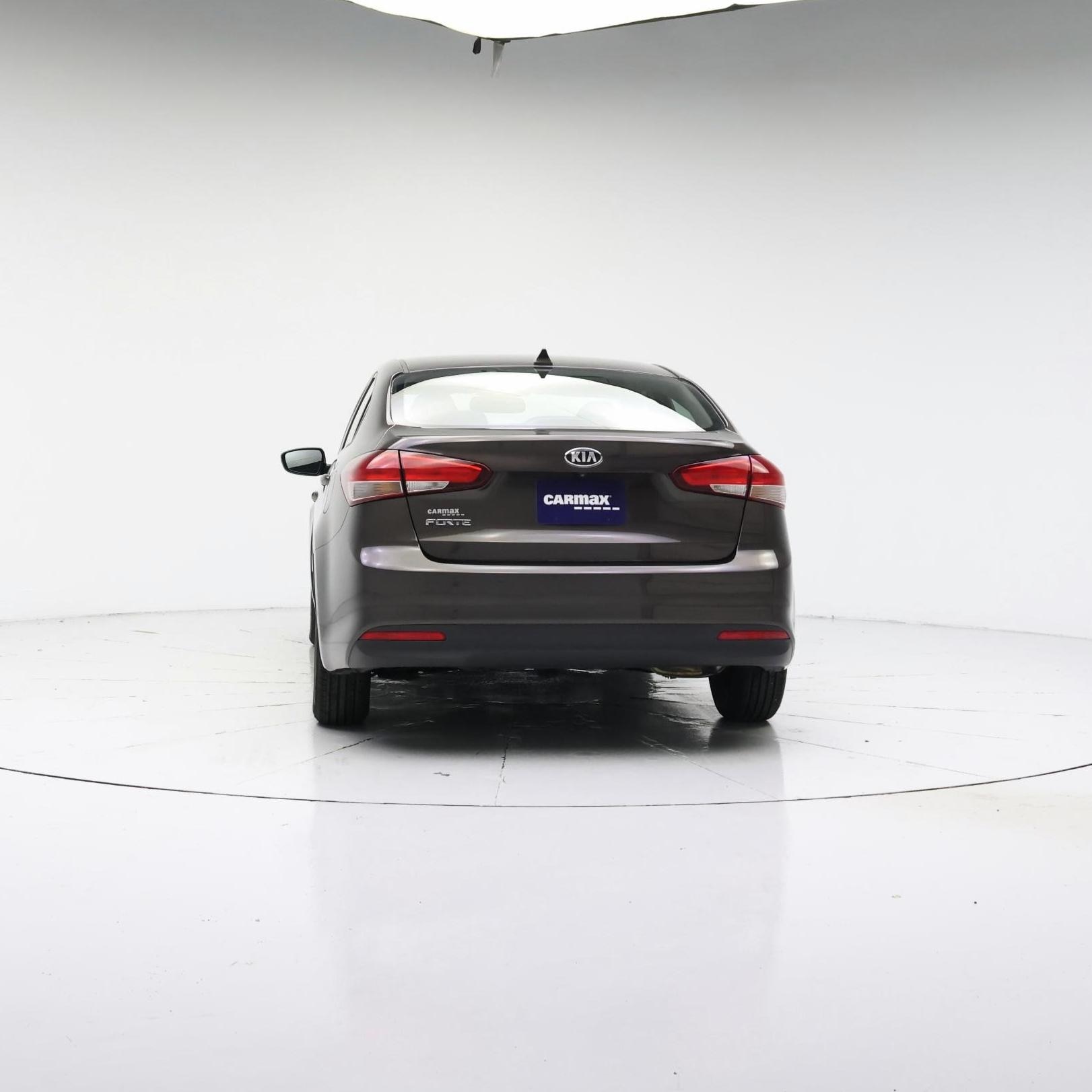 Thumbnail: 2018 Kia Forte - 6
