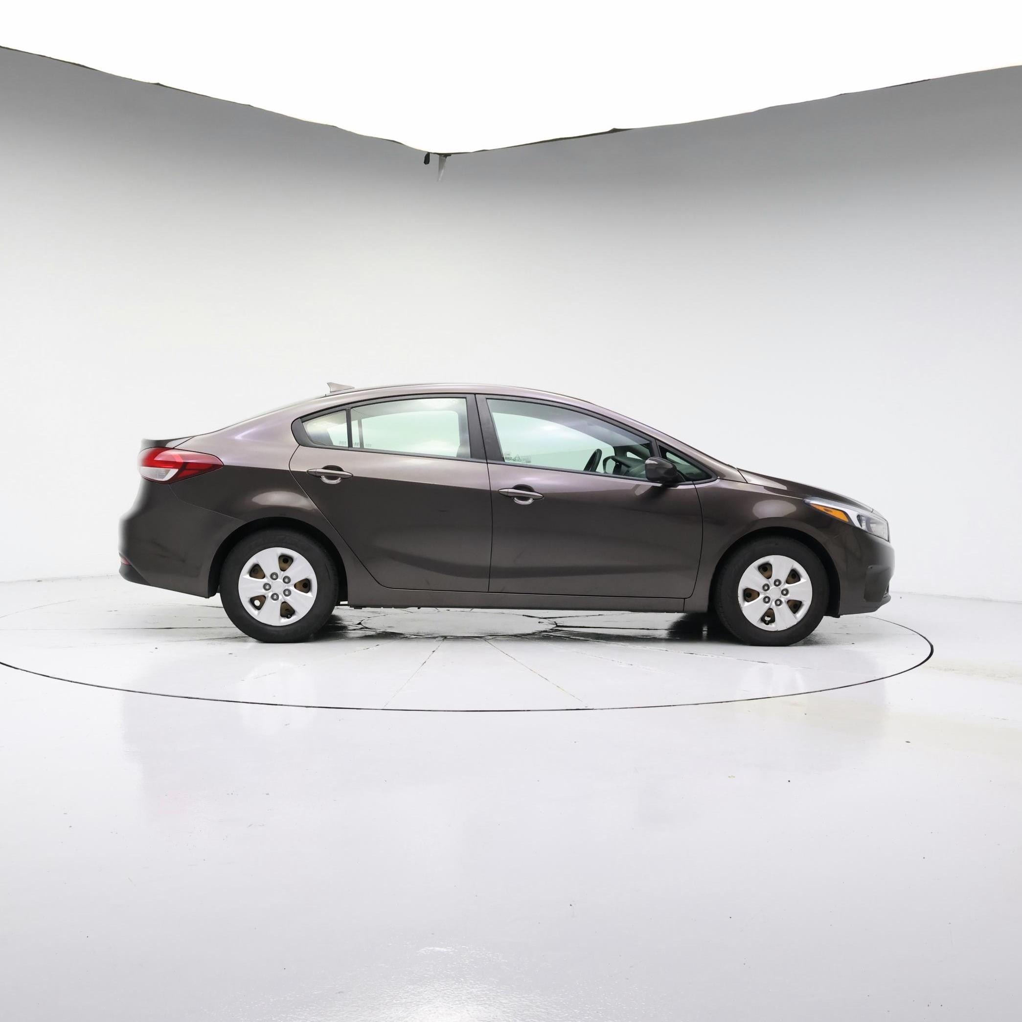 Thumbnail: 2018 Kia Forte - 7