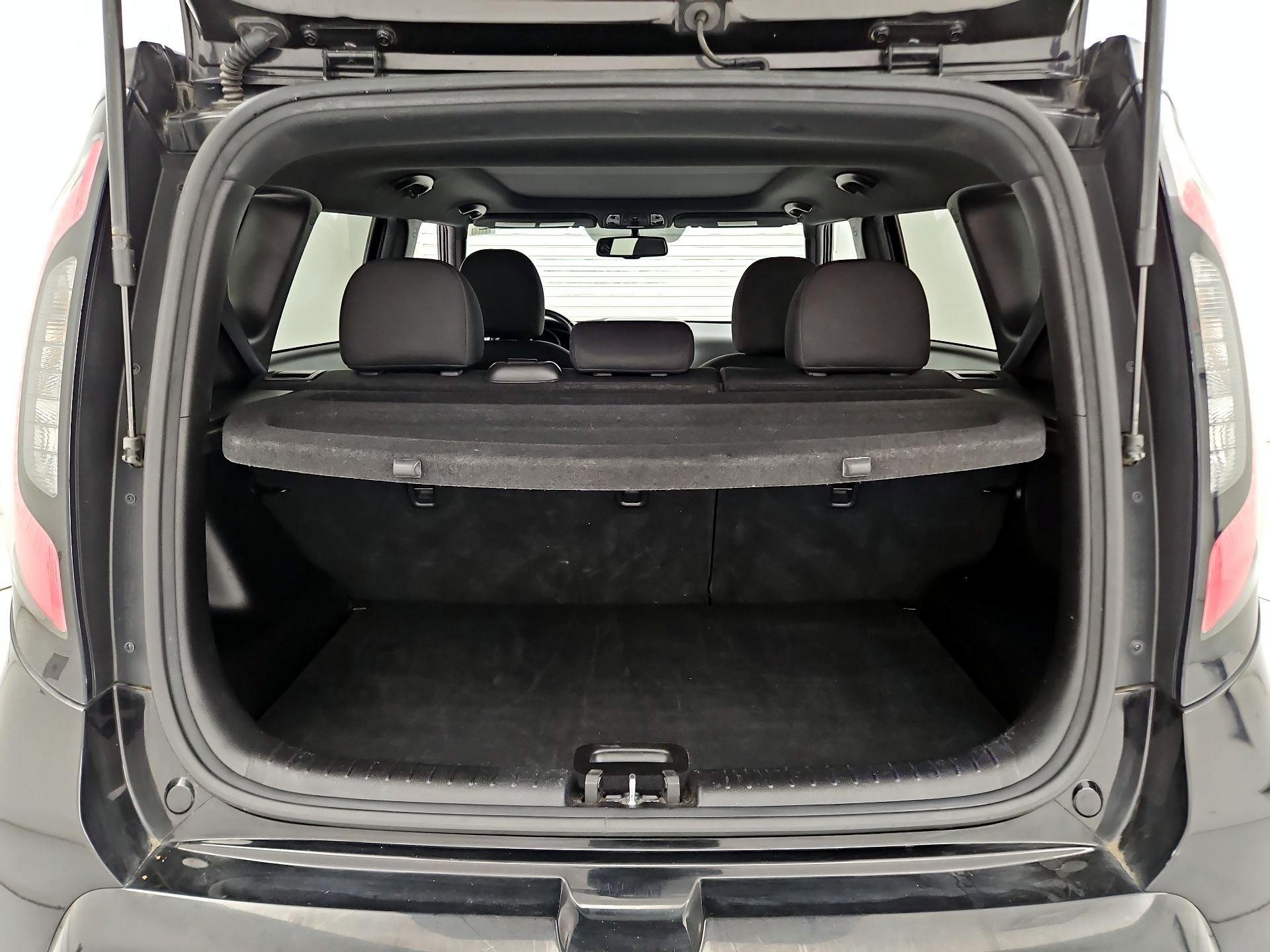 Thumbnail: 2015 Kia Soul - 16