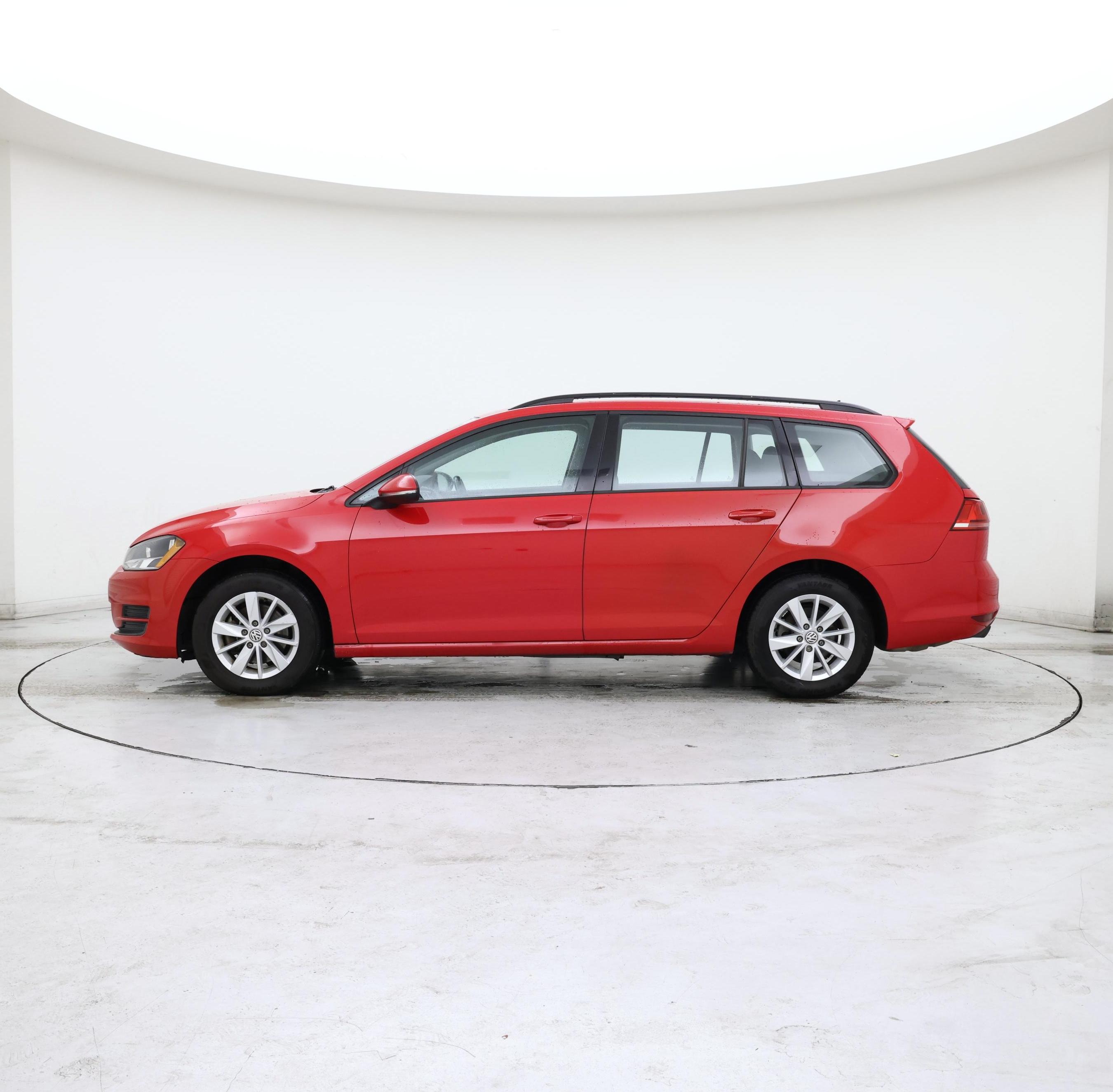 Thumbnail: 2016 Volkswagen Golf - 3