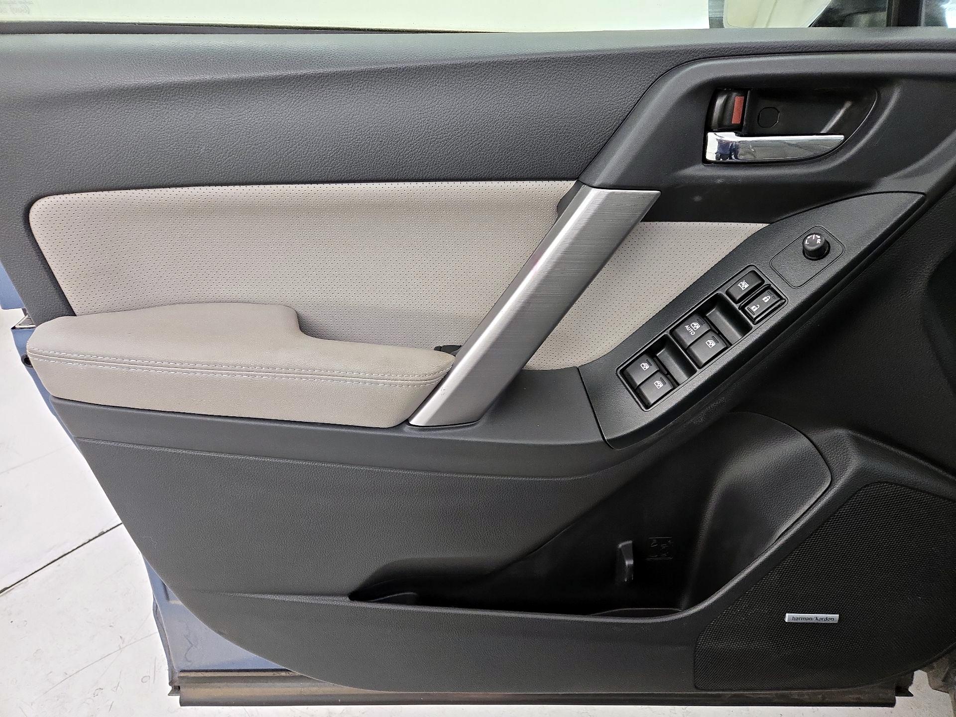 Thumbnail: 2015 Subaru Forester - 12