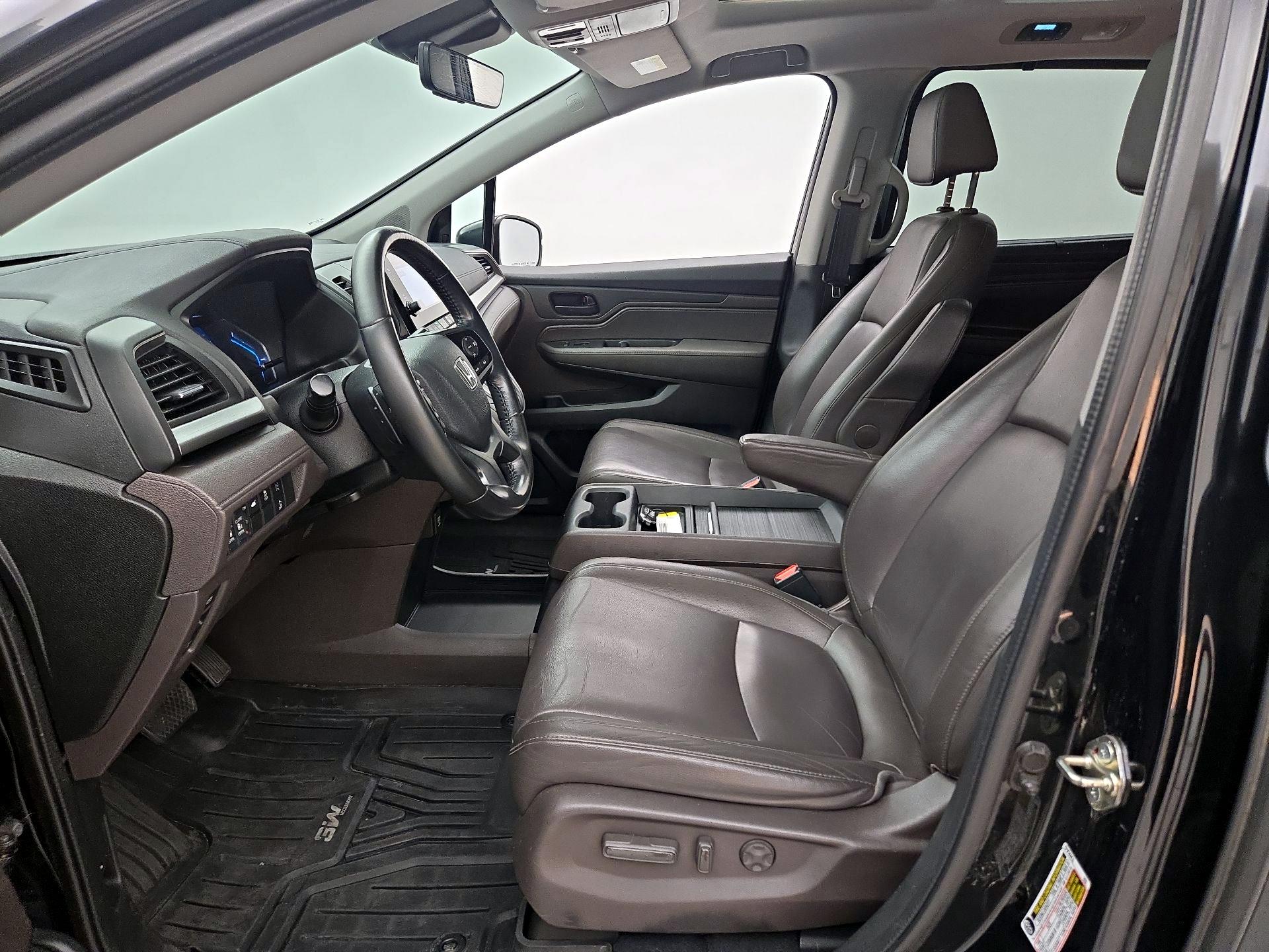 Thumbnail: 2018 Honda Odyssey - 11