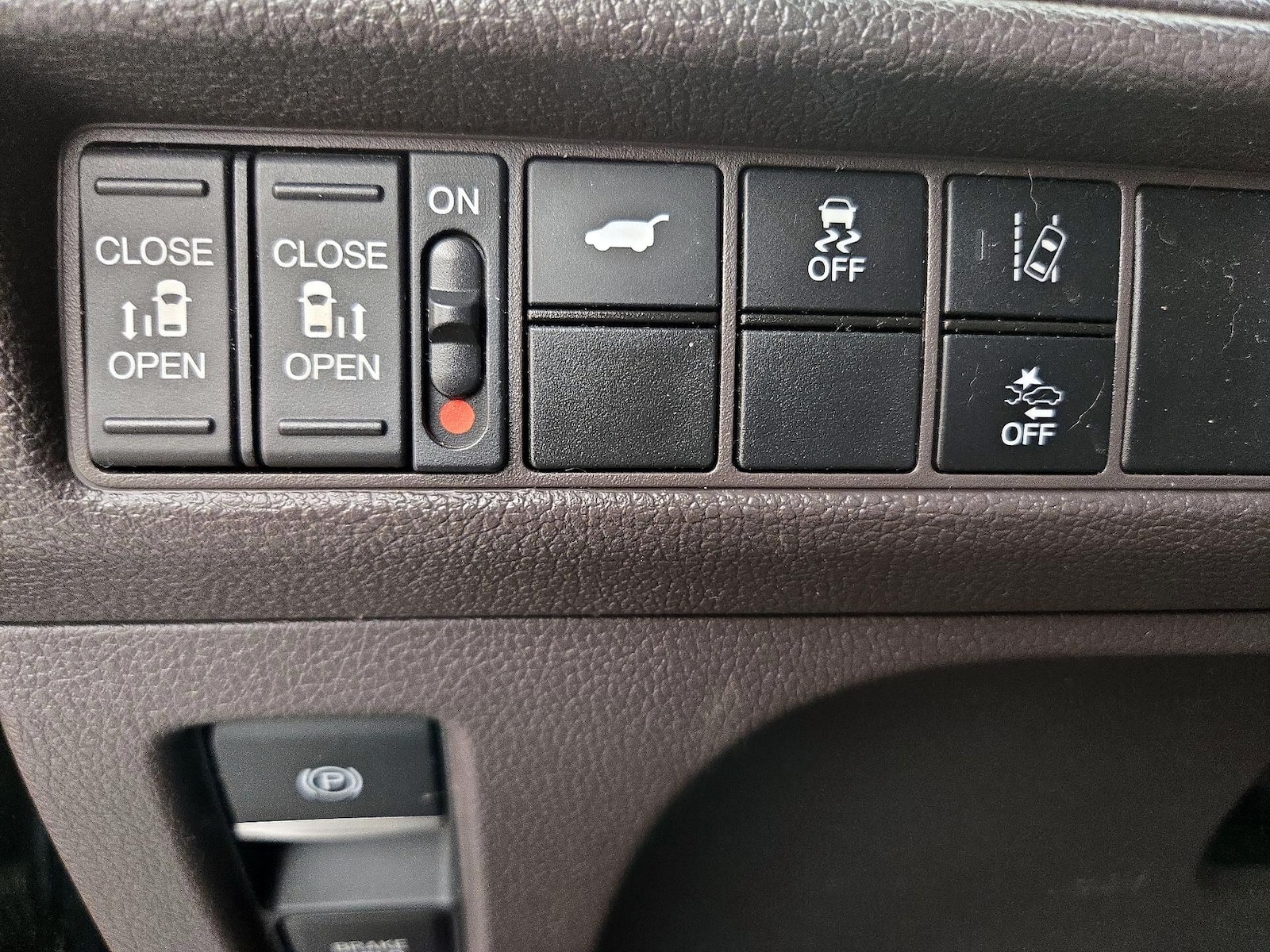 2018 Honda Odyssey EX-L - Photo 14