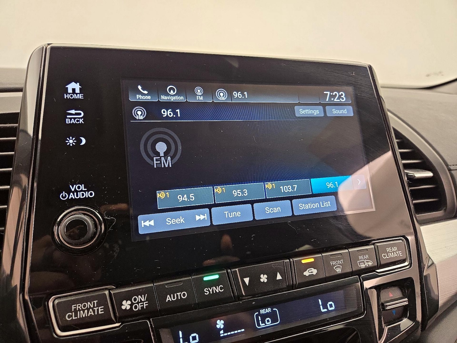 2018 Honda Odyssey EX-L - Photo 17