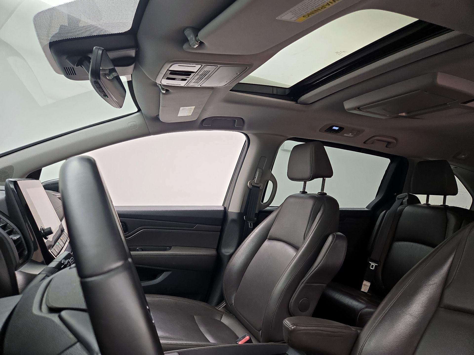 Thumbnail: 2018 Honda Odyssey - 20