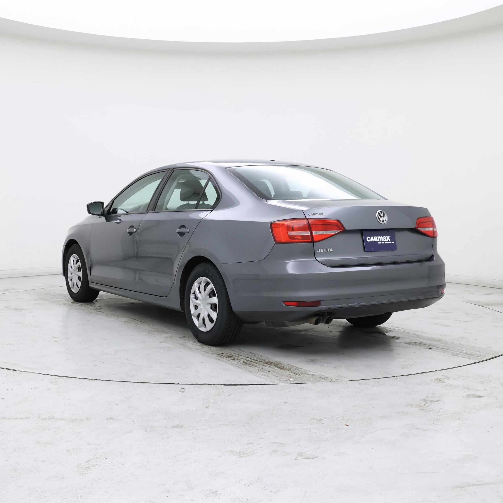 Thumbnail: 2015 Volkswagen Jetta - 2