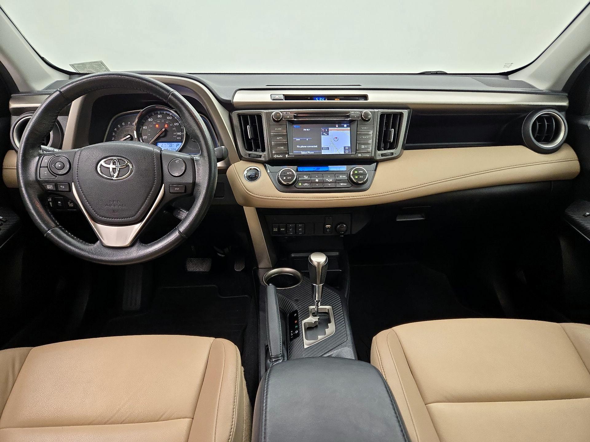 Thumbnail: 2015 Toyota RAV4 - 9