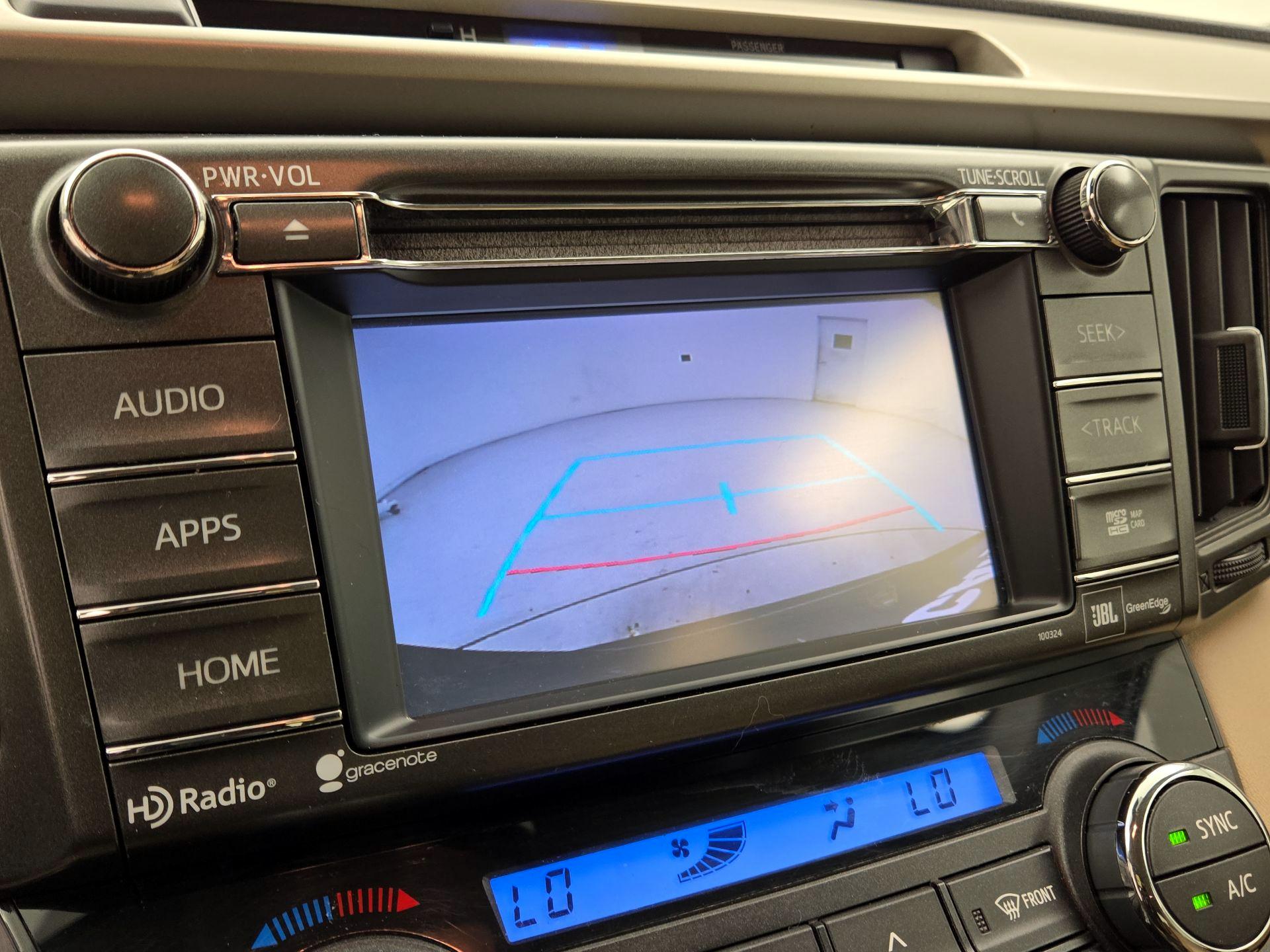 Thumbnail: 2015 Toyota RAV4 - 14