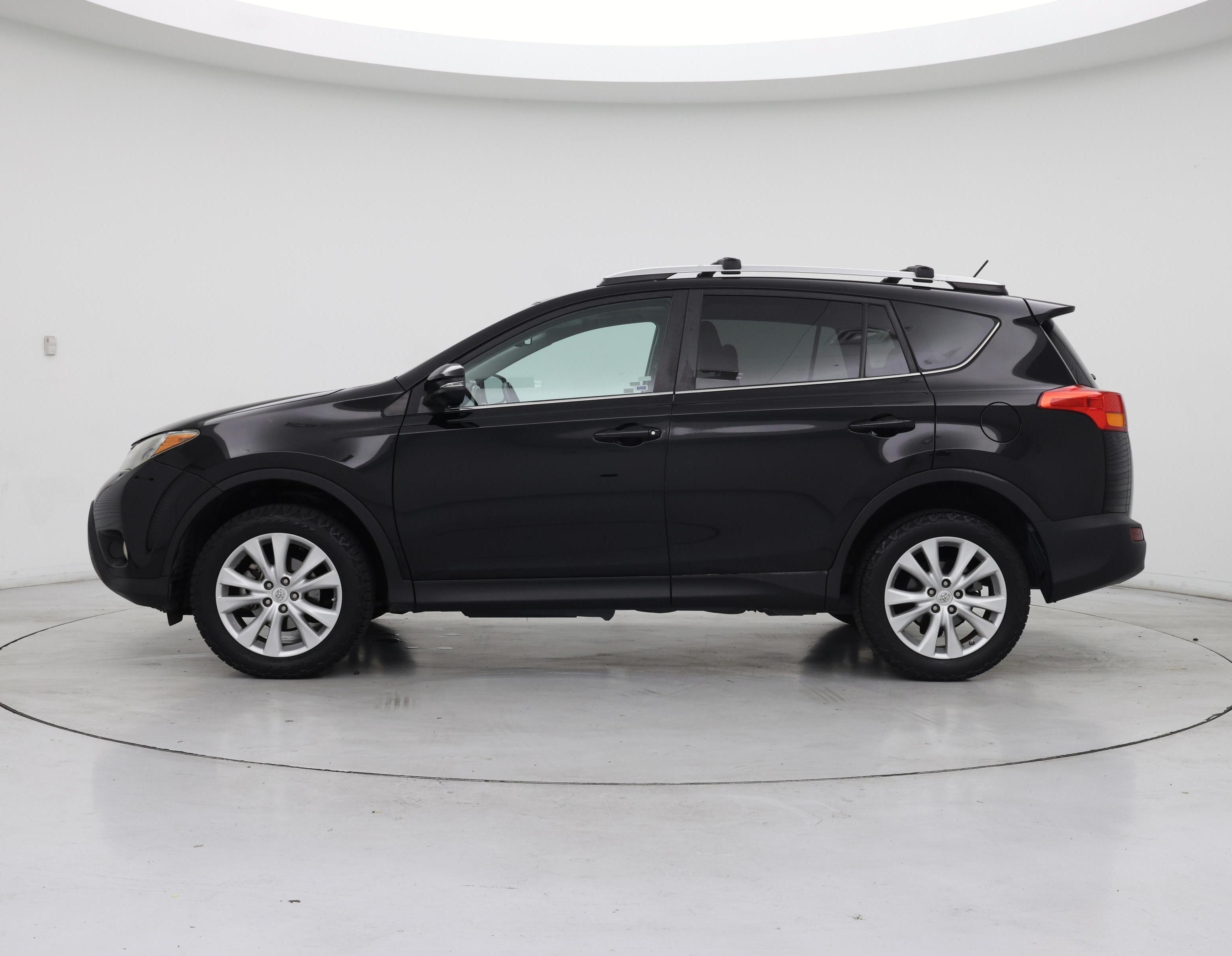 Thumbnail: 2015 Toyota RAV4 - 3