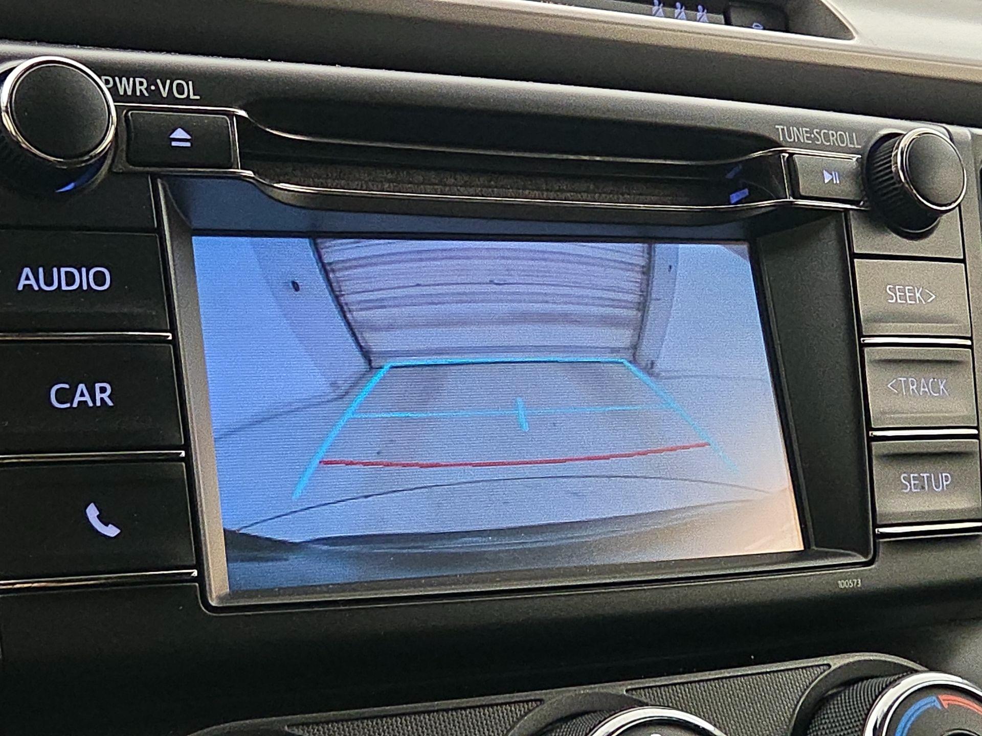 Thumbnail: 2018 Toyota RAV4 - 14