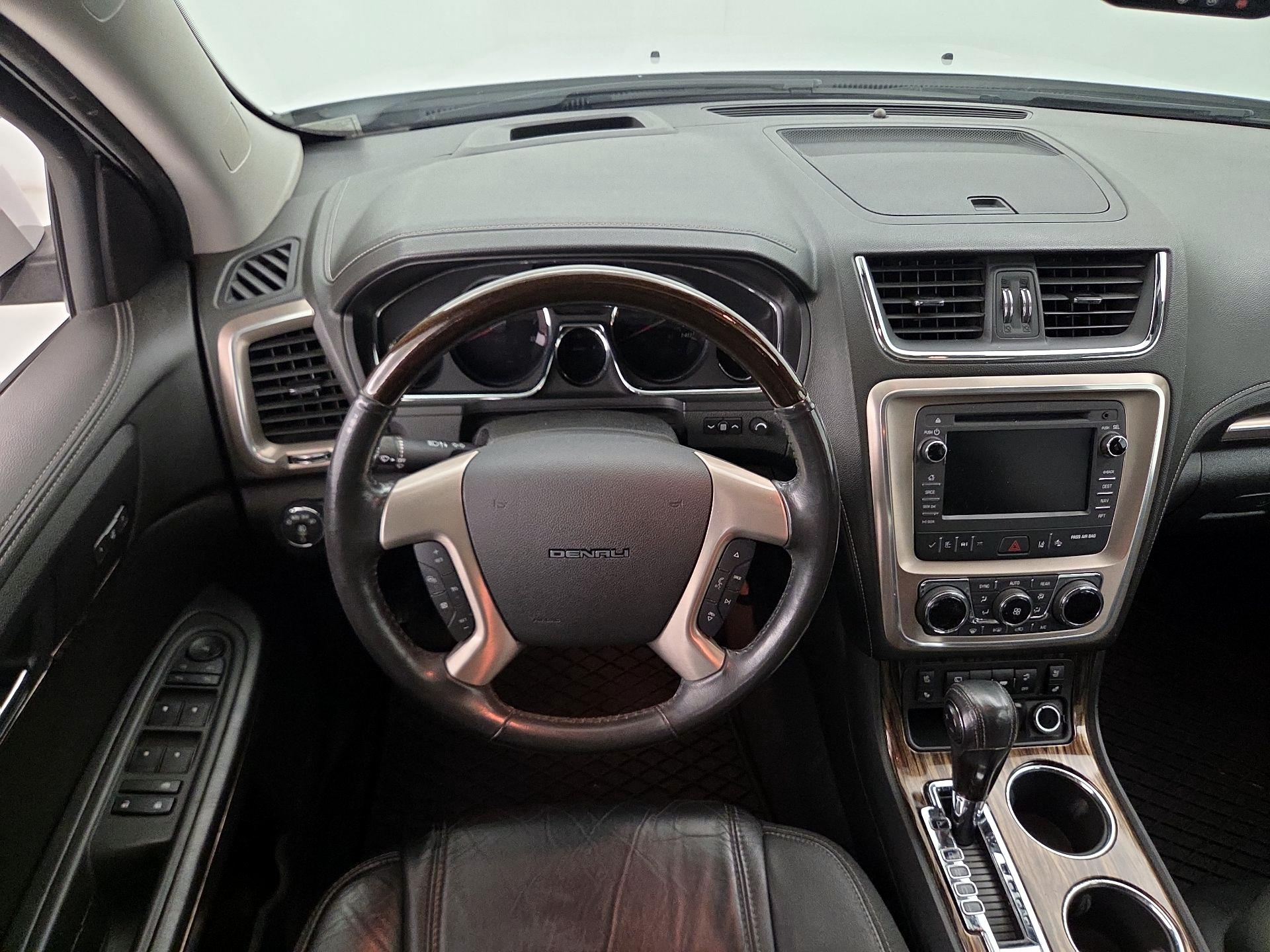 Thumbnail: 2016 GMC Acadia - 10