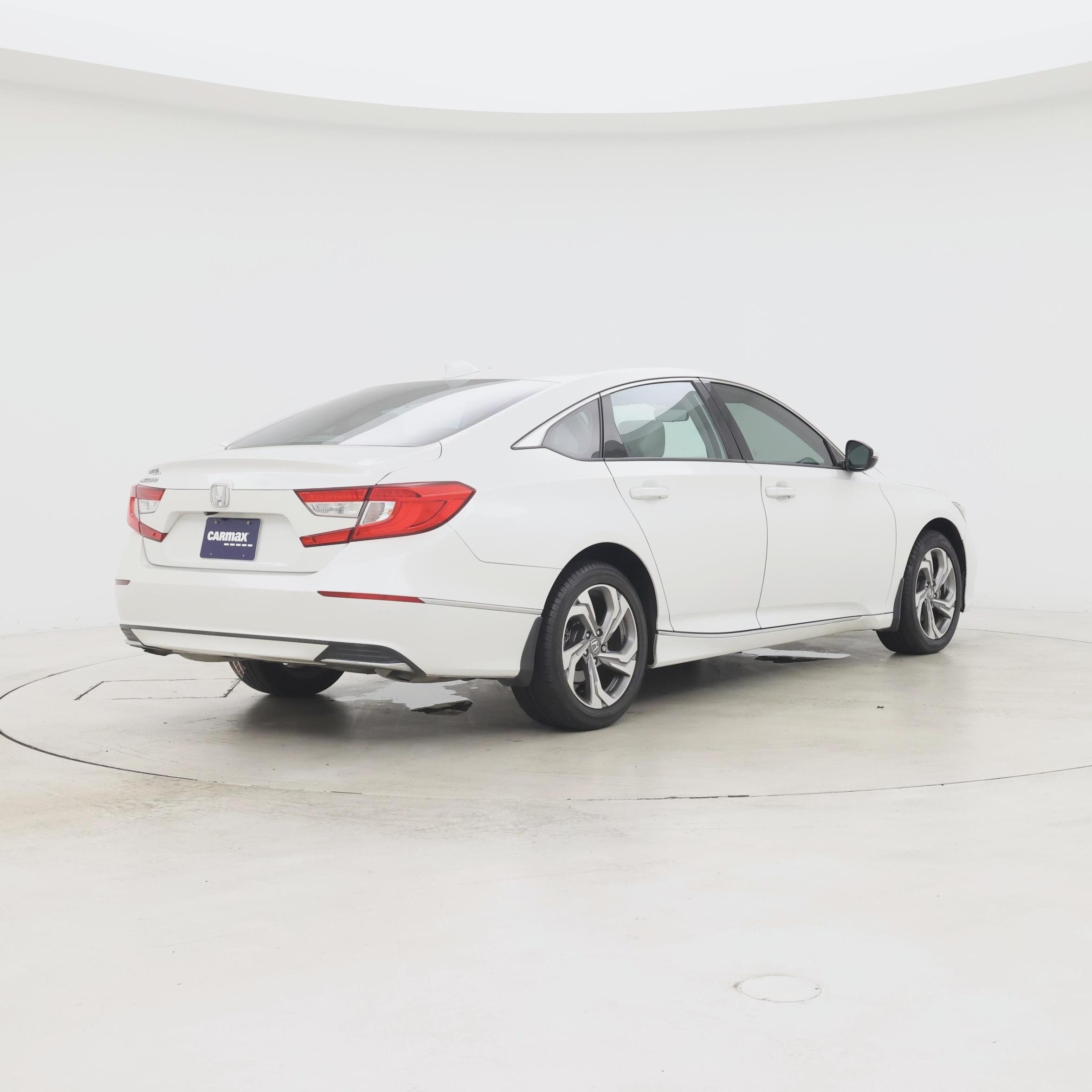 Thumbnail: 2018 Honda Accord - 8