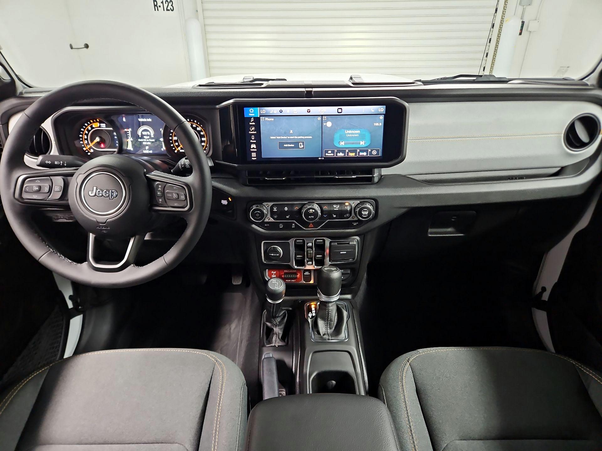 Thumbnail: 2025 Jeep Wrangler - 9