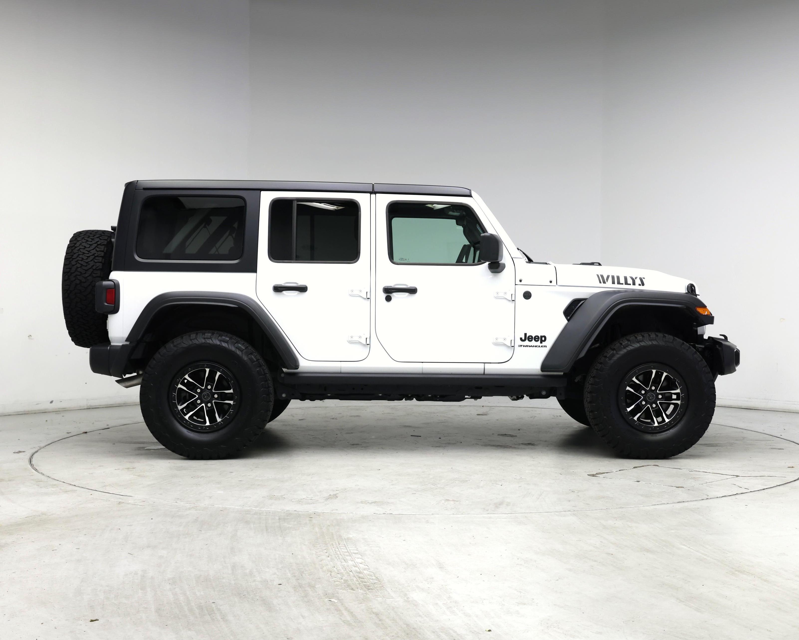 Thumbnail: 2025 Jeep Wrangler - 7
