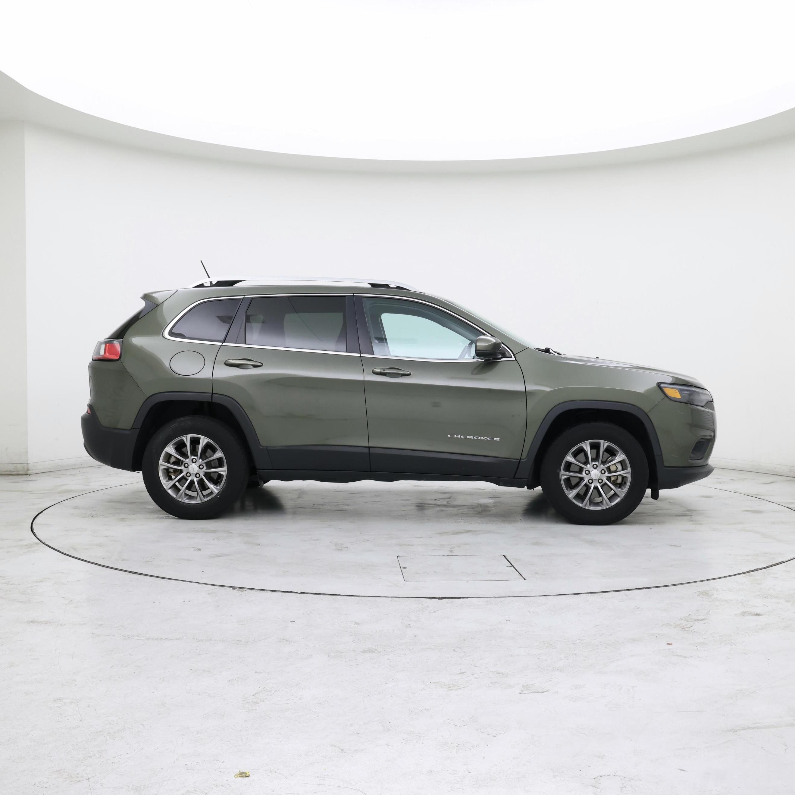 Thumbnail: 2020 Jeep Cherokee - 7