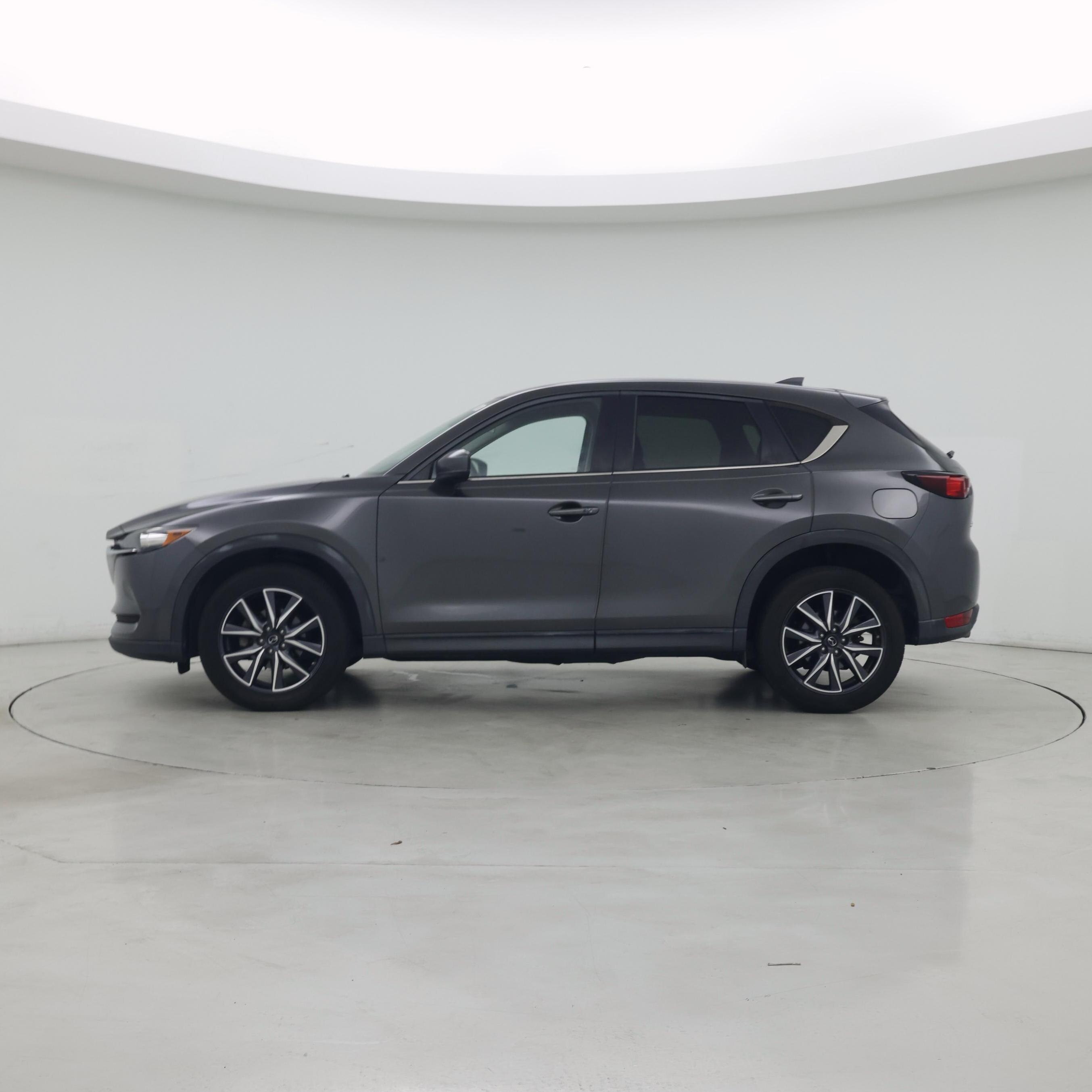 Thumbnail: 2018 Mazda CX-5 - 3