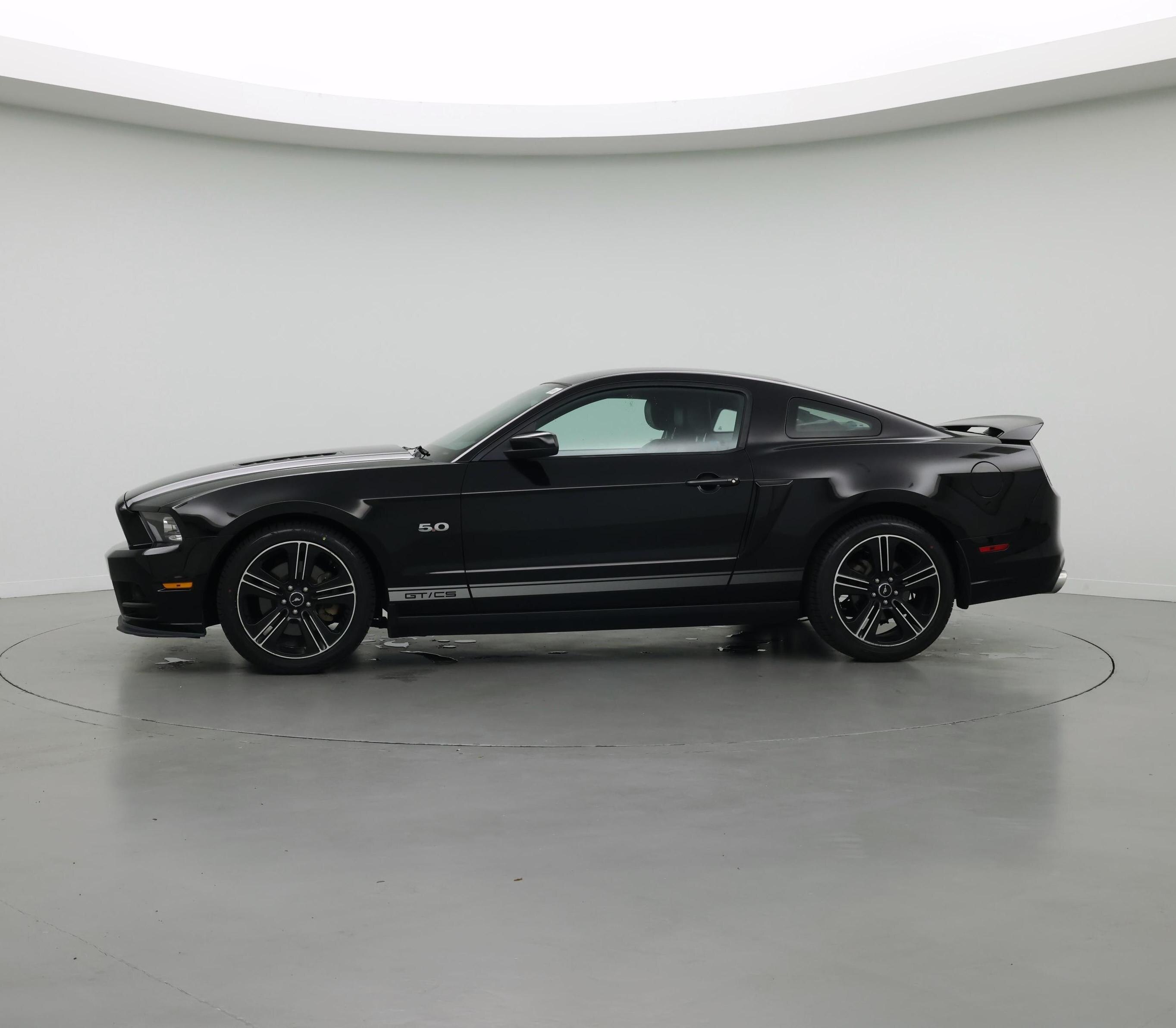 Thumbnail: 2014 Ford Mustang - 3