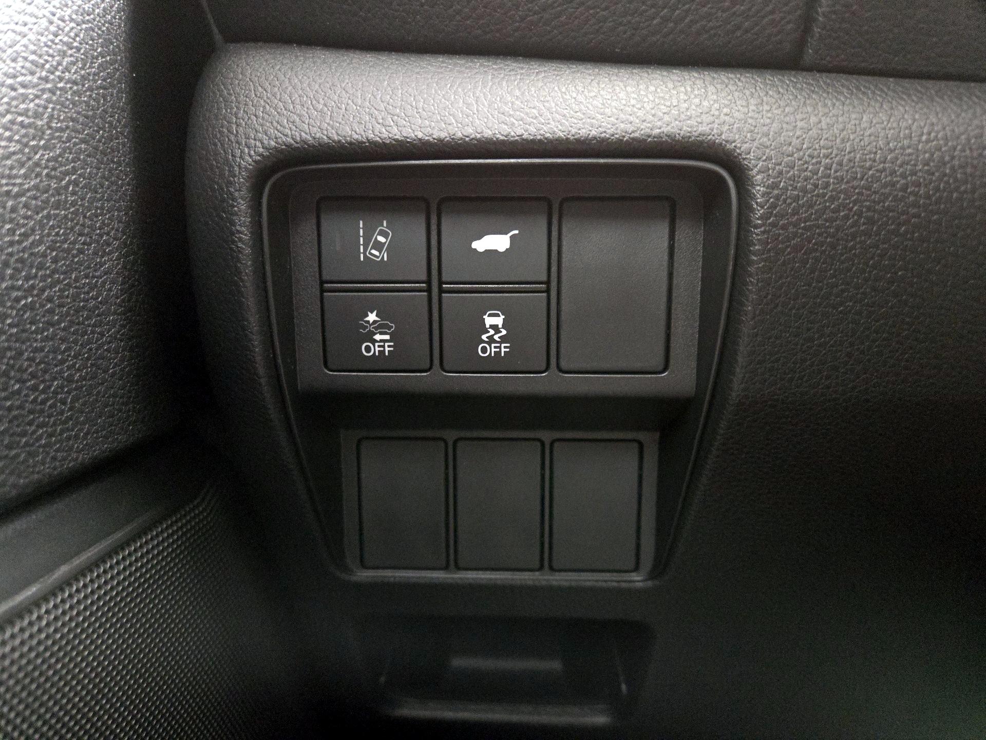 Thumbnail: 2017 Honda CR-V - 13