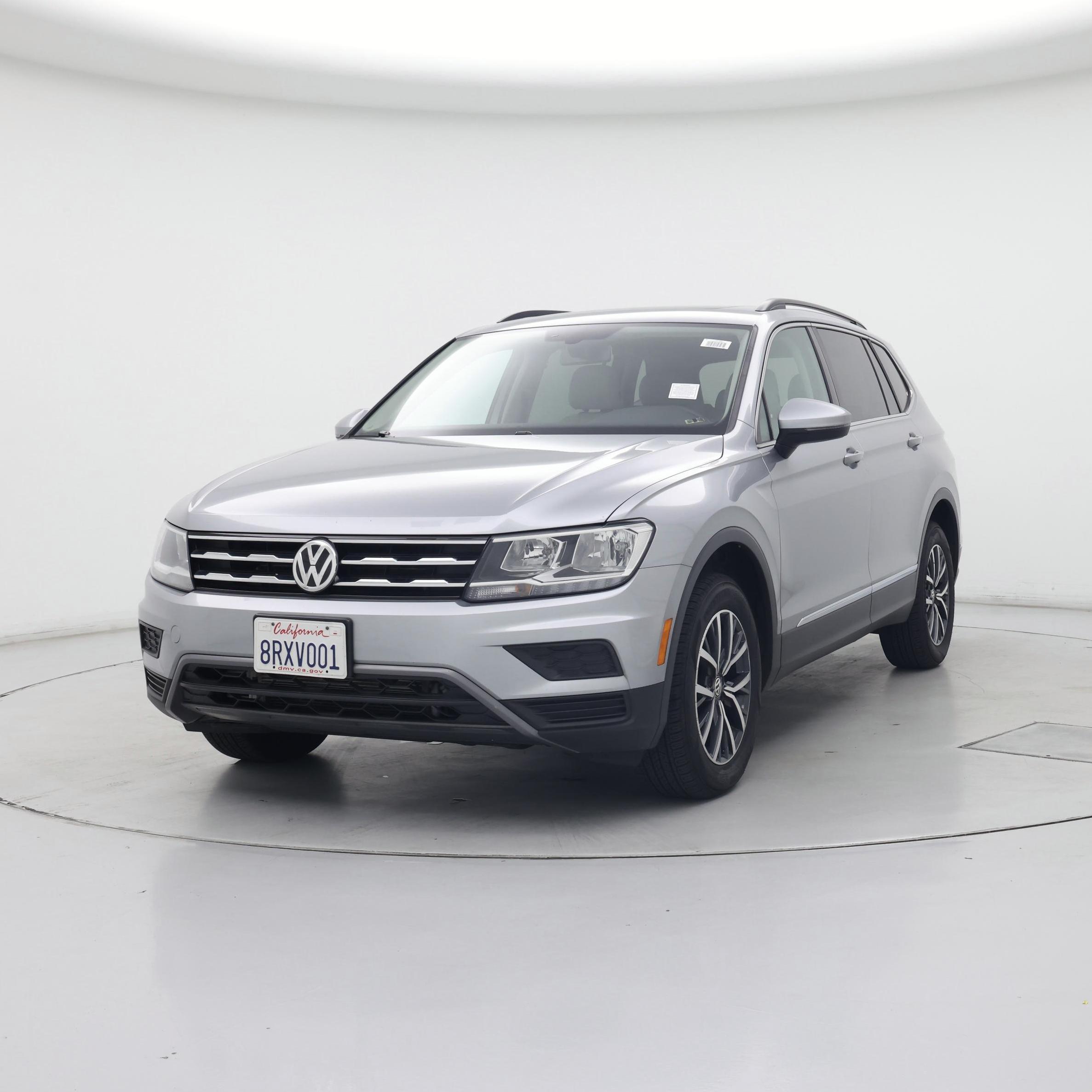 Thumbnail: 2020 Volkswagen Tiguan - 4