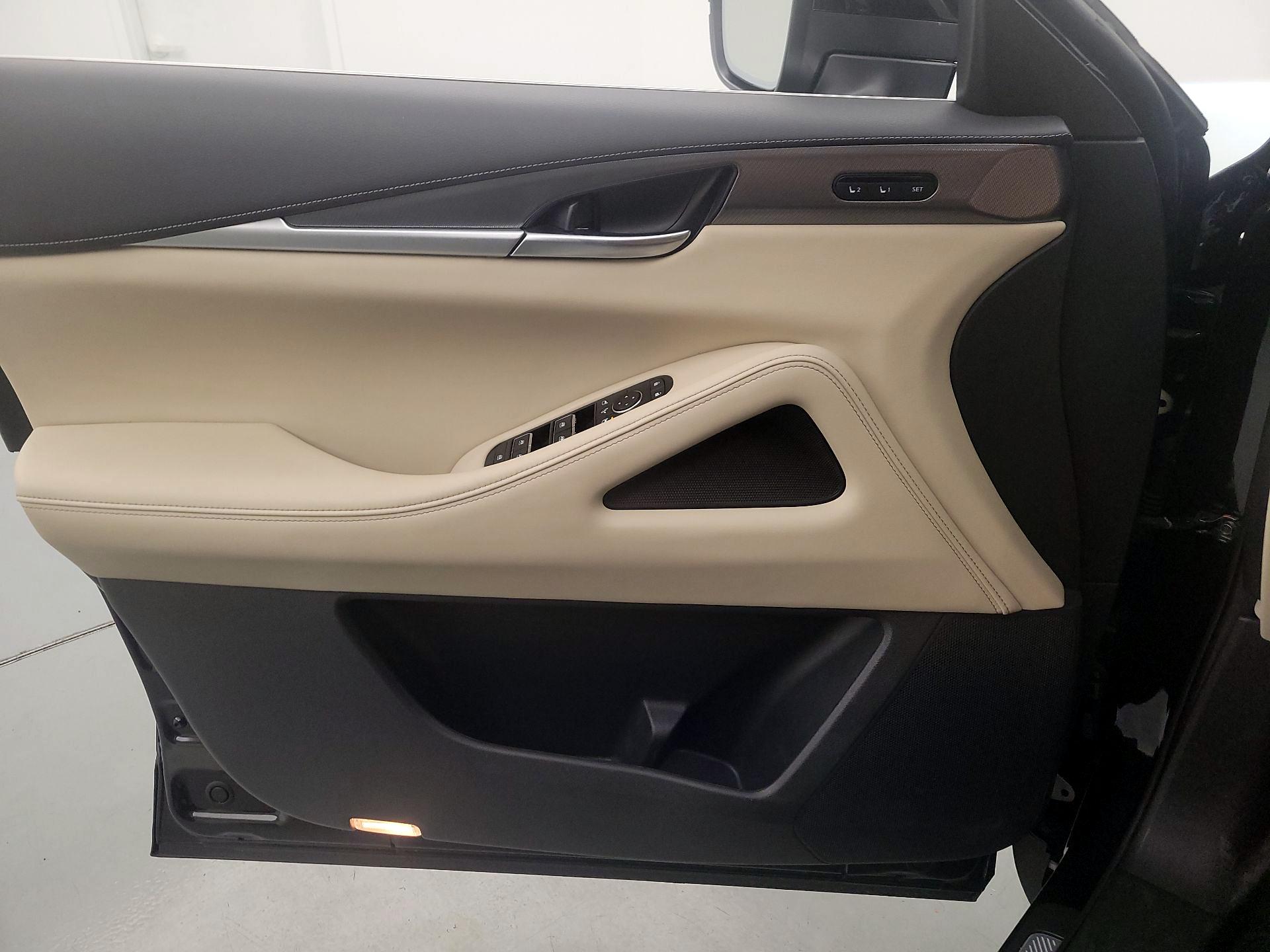 Thumbnail: 2023 INFINITI QX60 - 12
