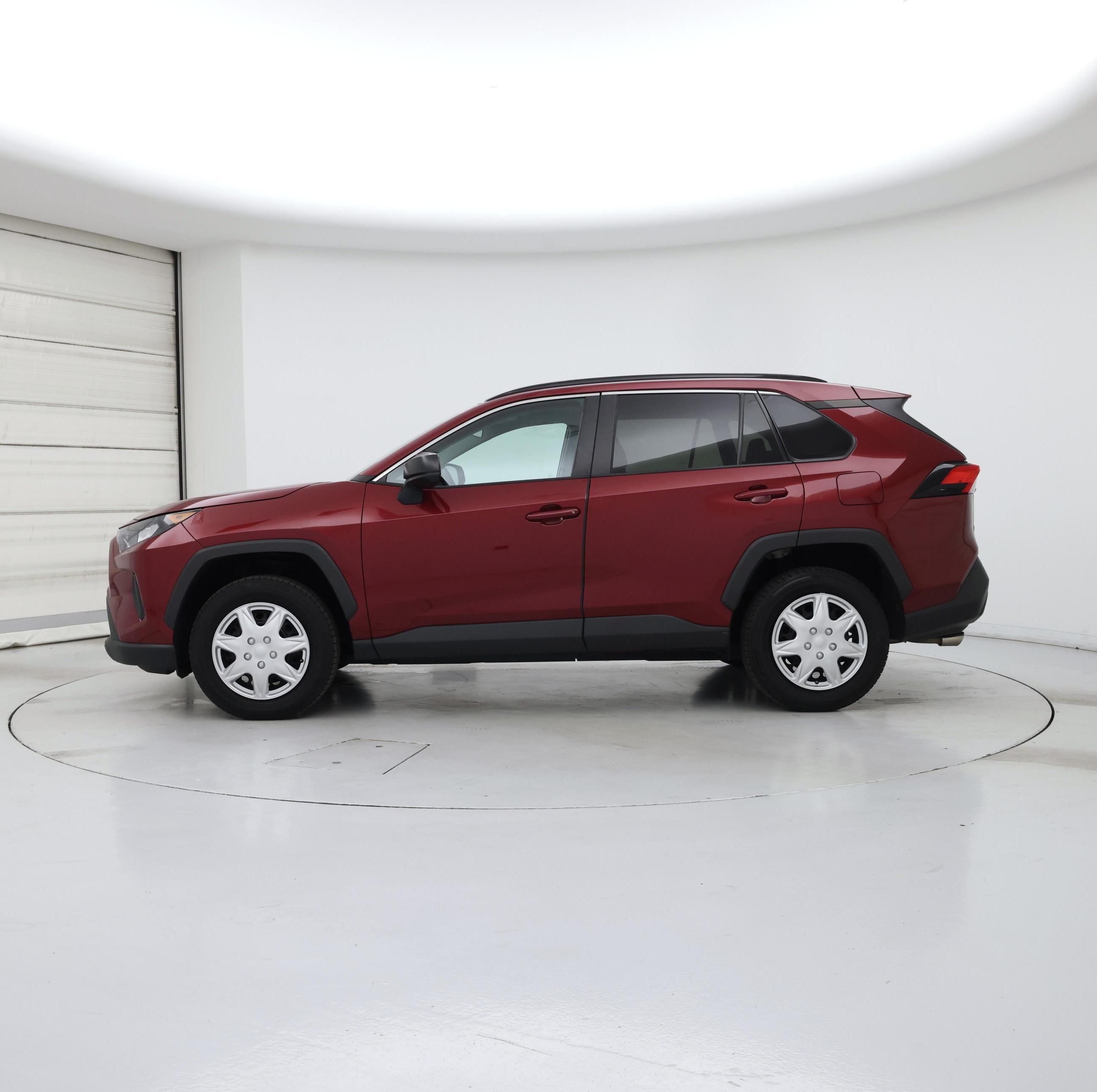 Thumbnail: 2021 Toyota RAV4 - 3