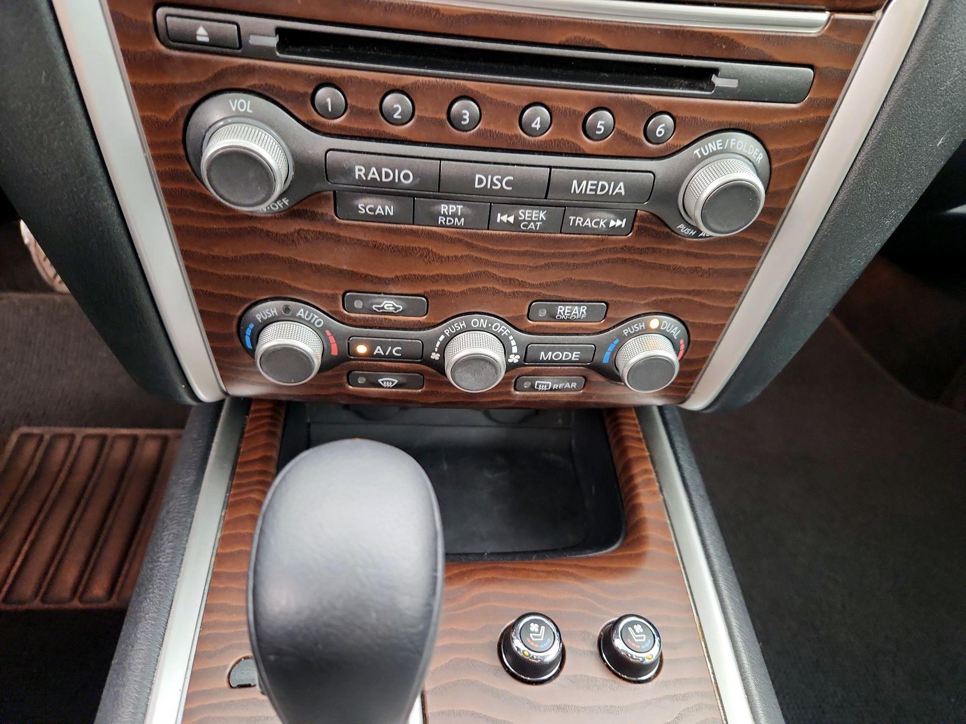 Thumbnail: 2017 Nissan Pathfinder - 17