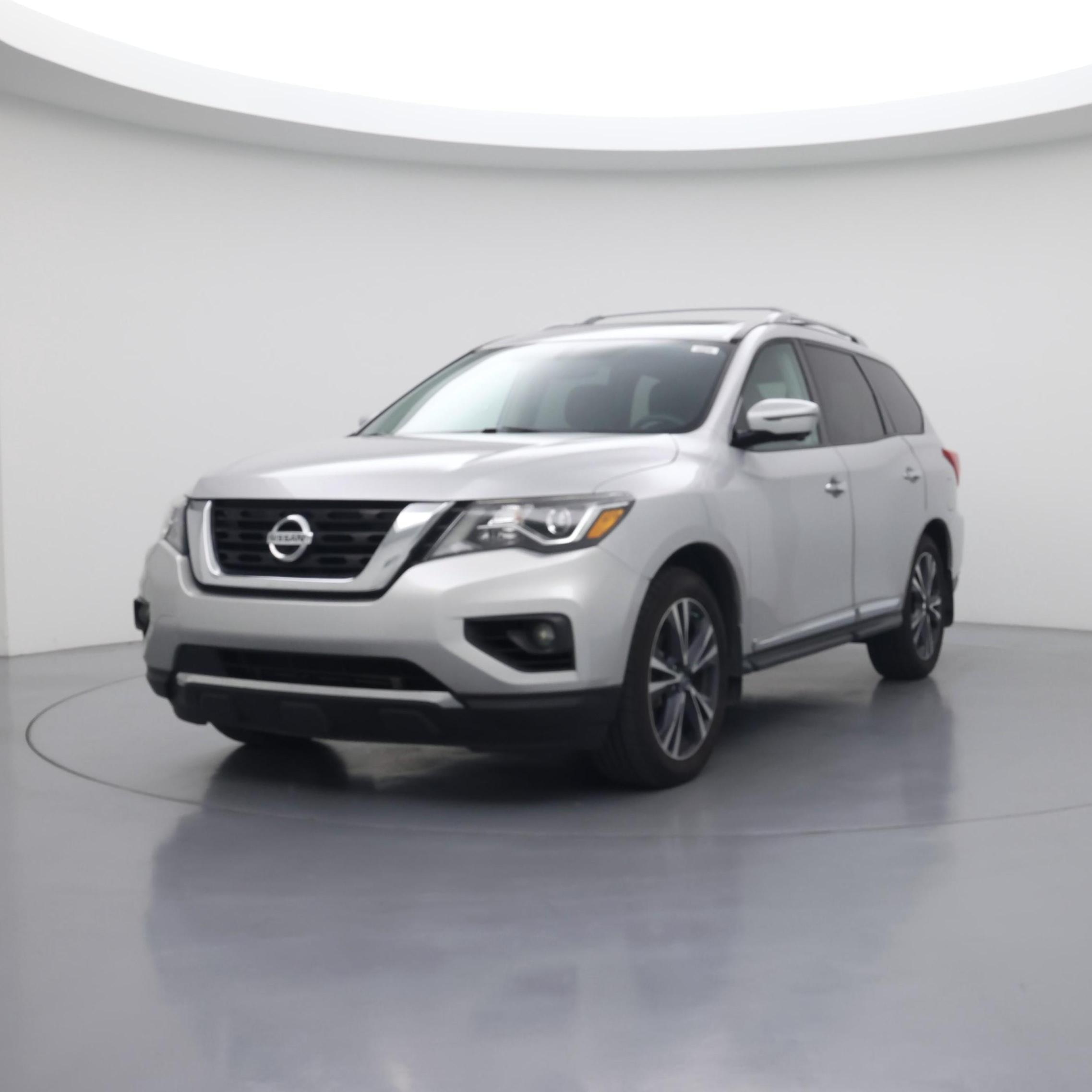 Thumbnail: 2017 Nissan Pathfinder - 4