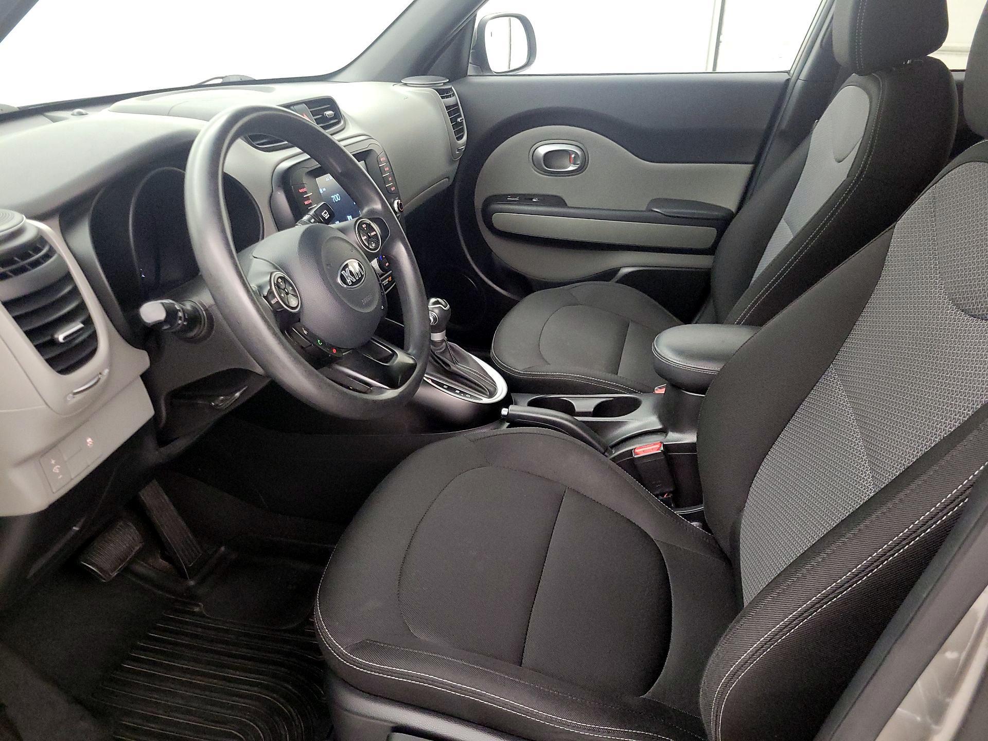 Thumbnail: 2018 Kia Soul - 11