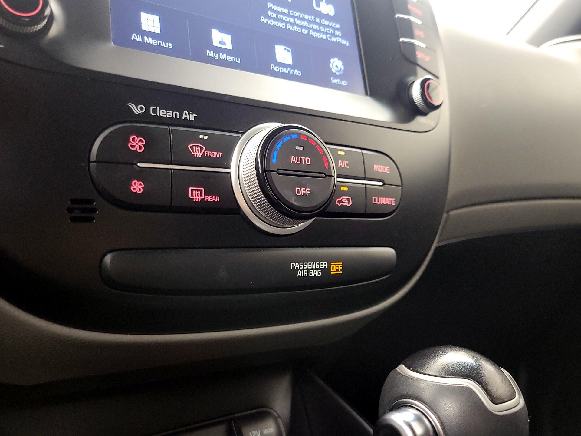 Thumbnail: 2018 Kia Soul - 16