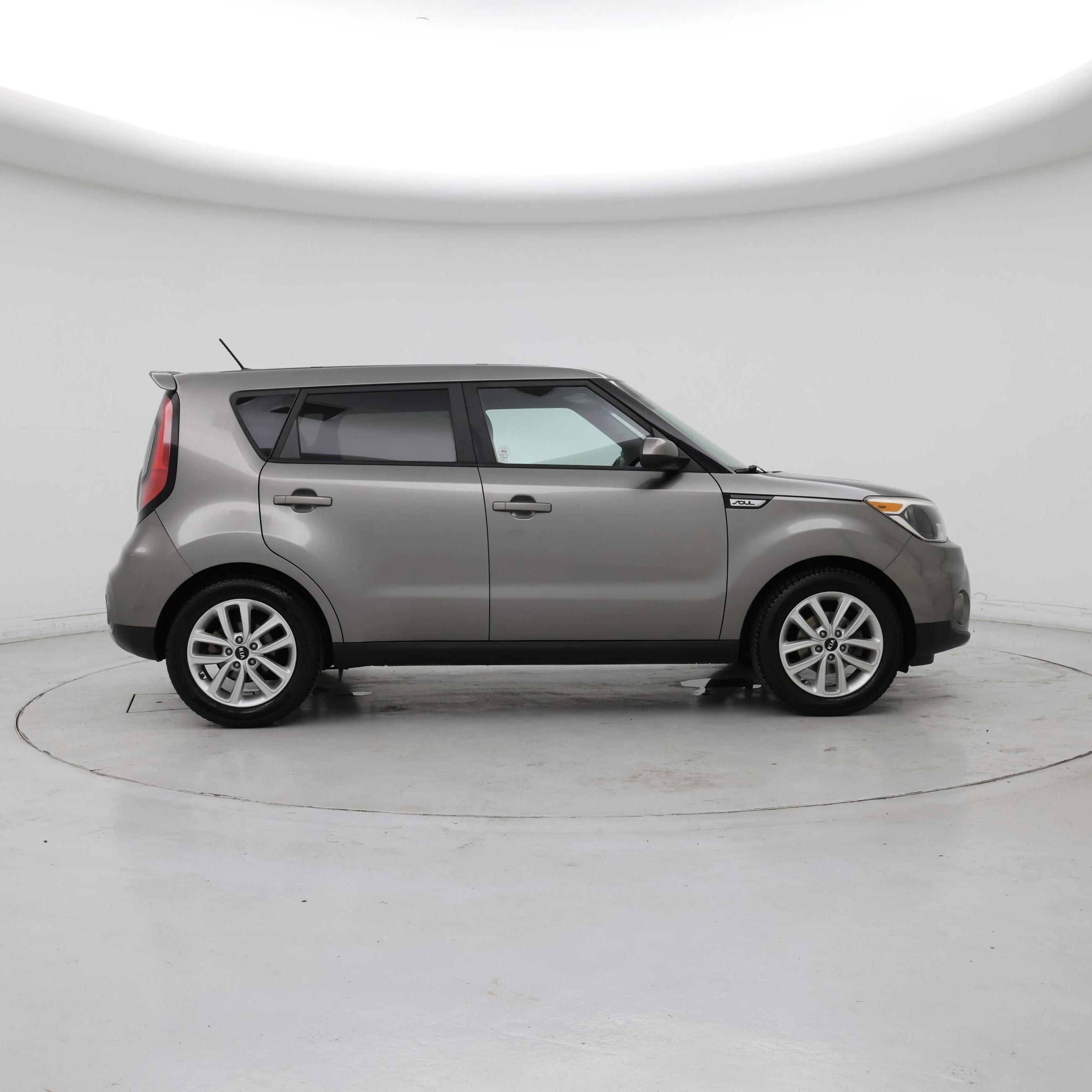 Thumbnail: 2018 Kia Soul - 7