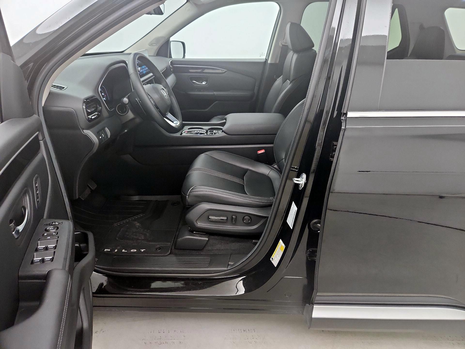 Thumbnail: 2024 Honda Pilot - 11