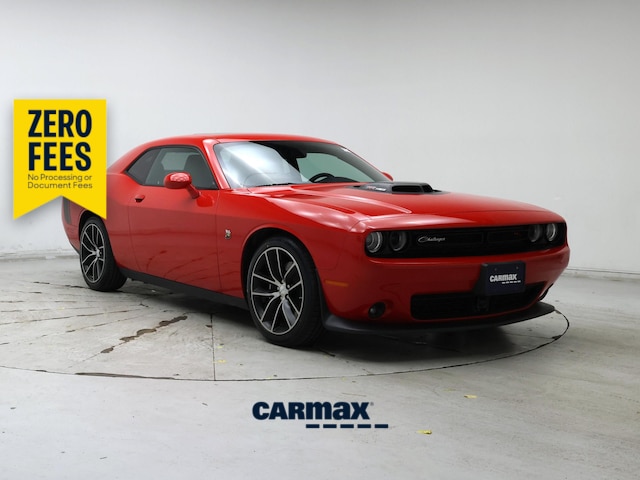 Red 2016 Dodge Challenger Coupe Rear-Wheel Drive Automatic