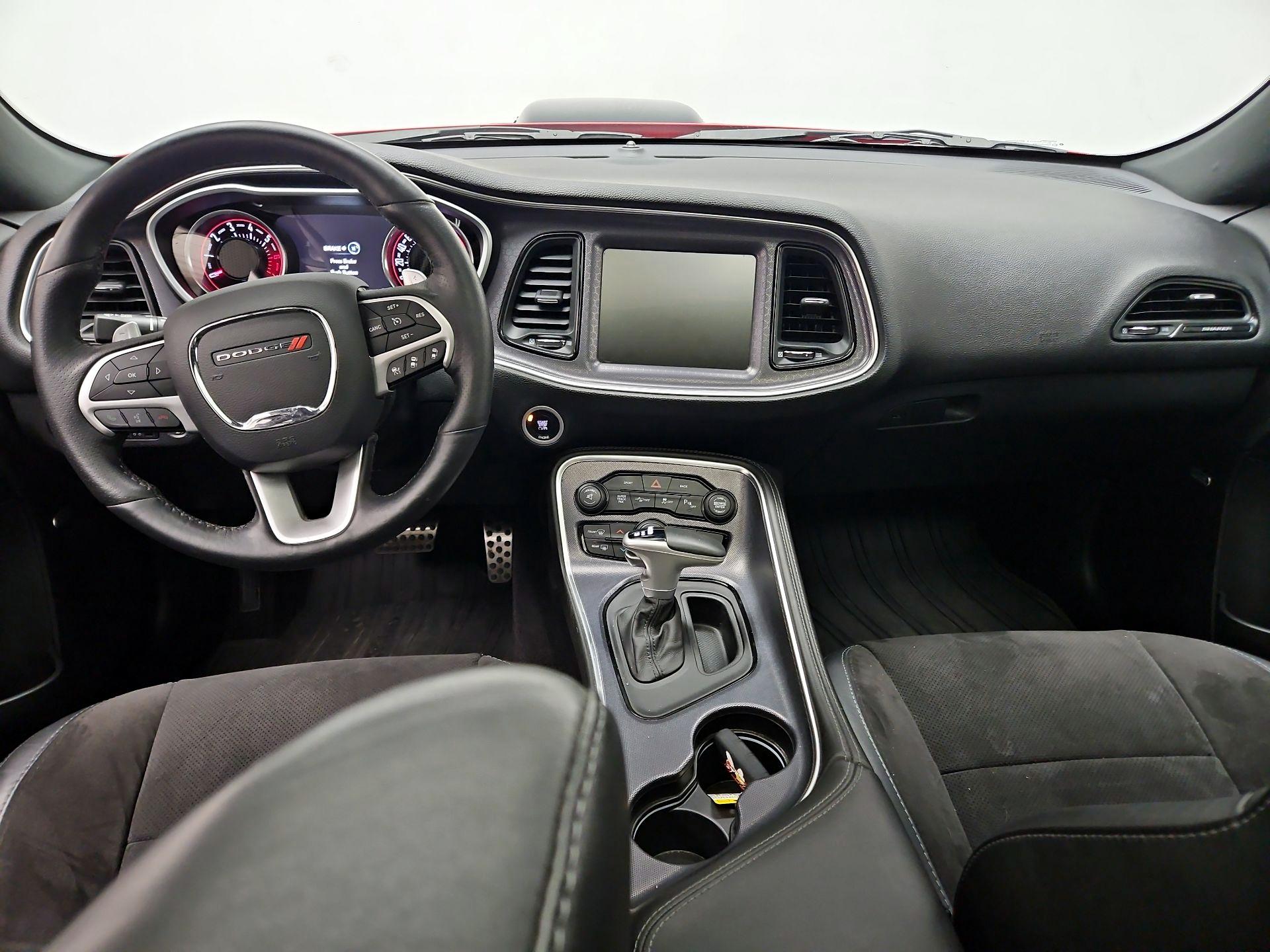 Thumbnail: 2016 Dodge Challenger - 9