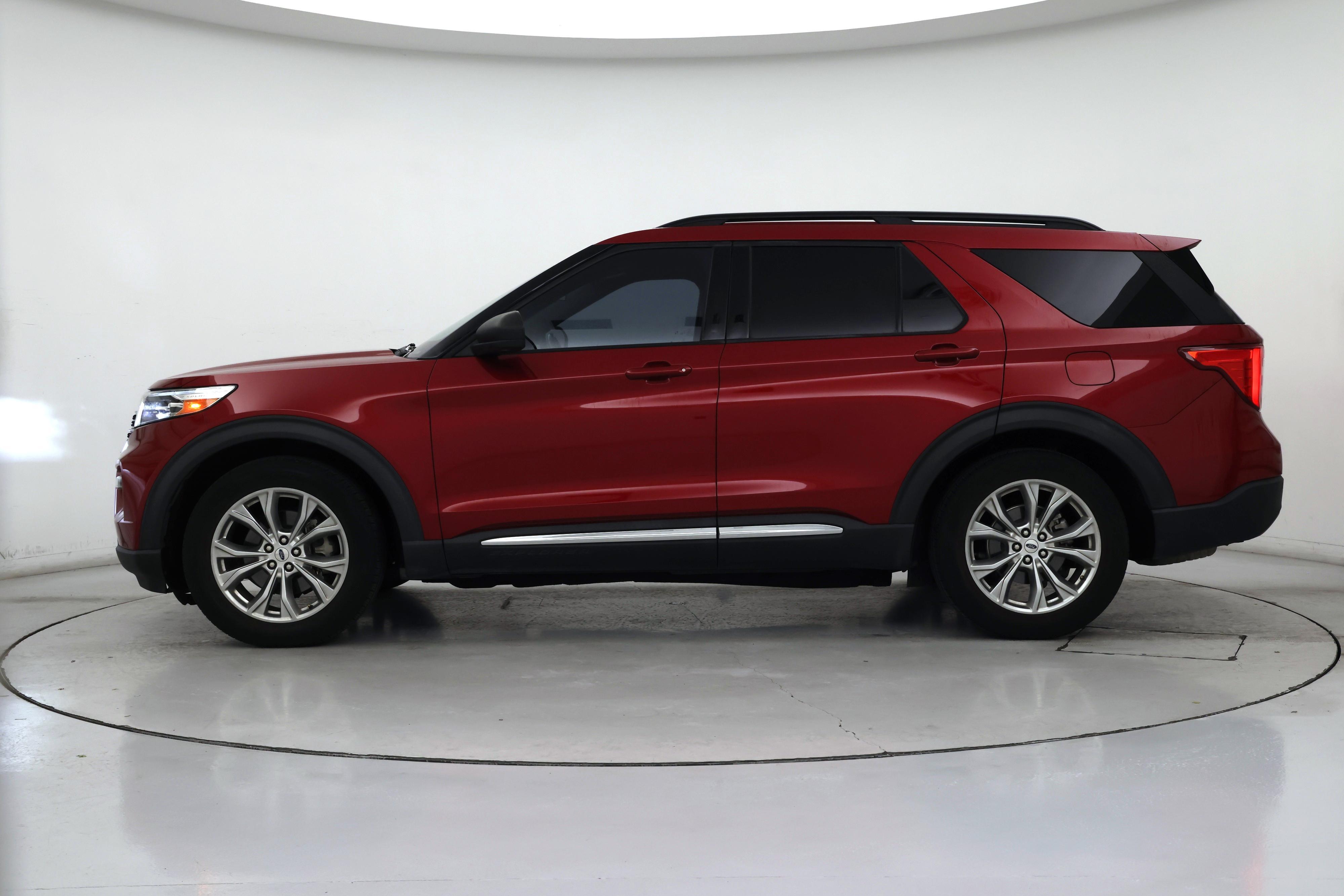 Thumbnail: 2020 Ford Explorer - 3