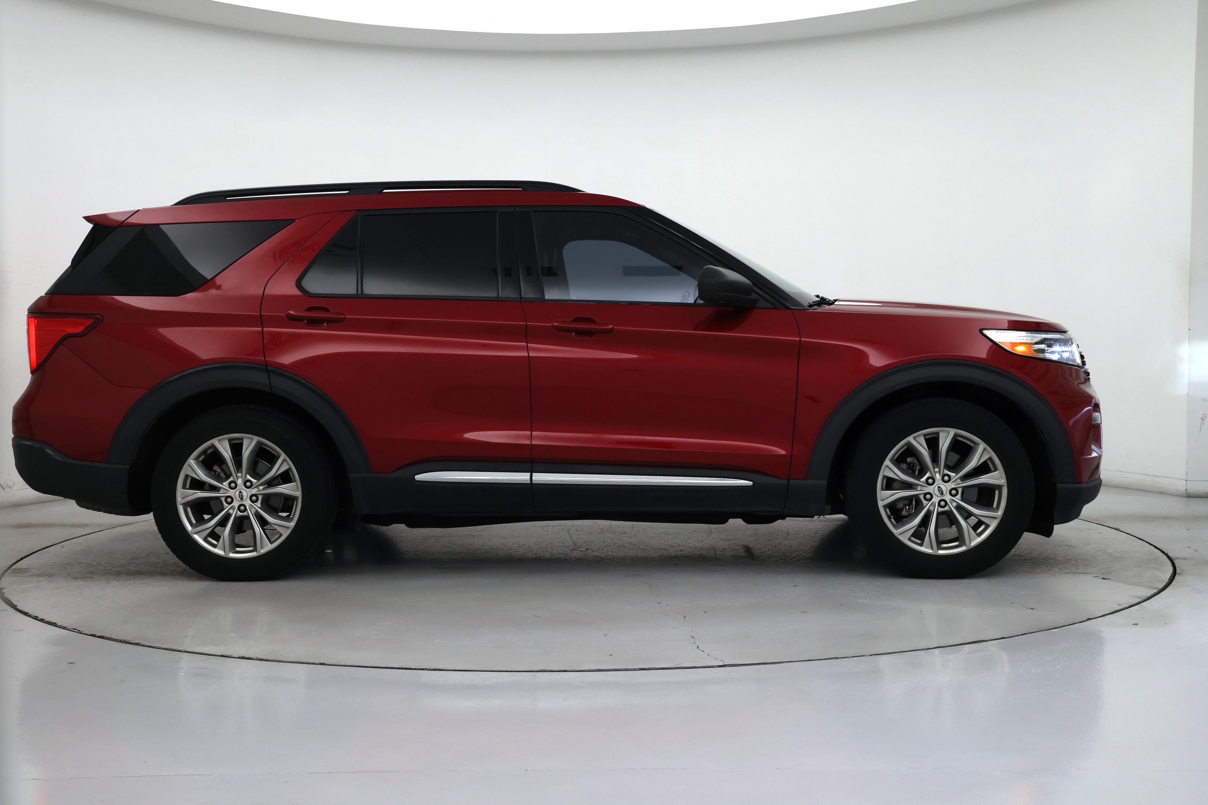 Thumbnail: 2020 Ford Explorer - 7