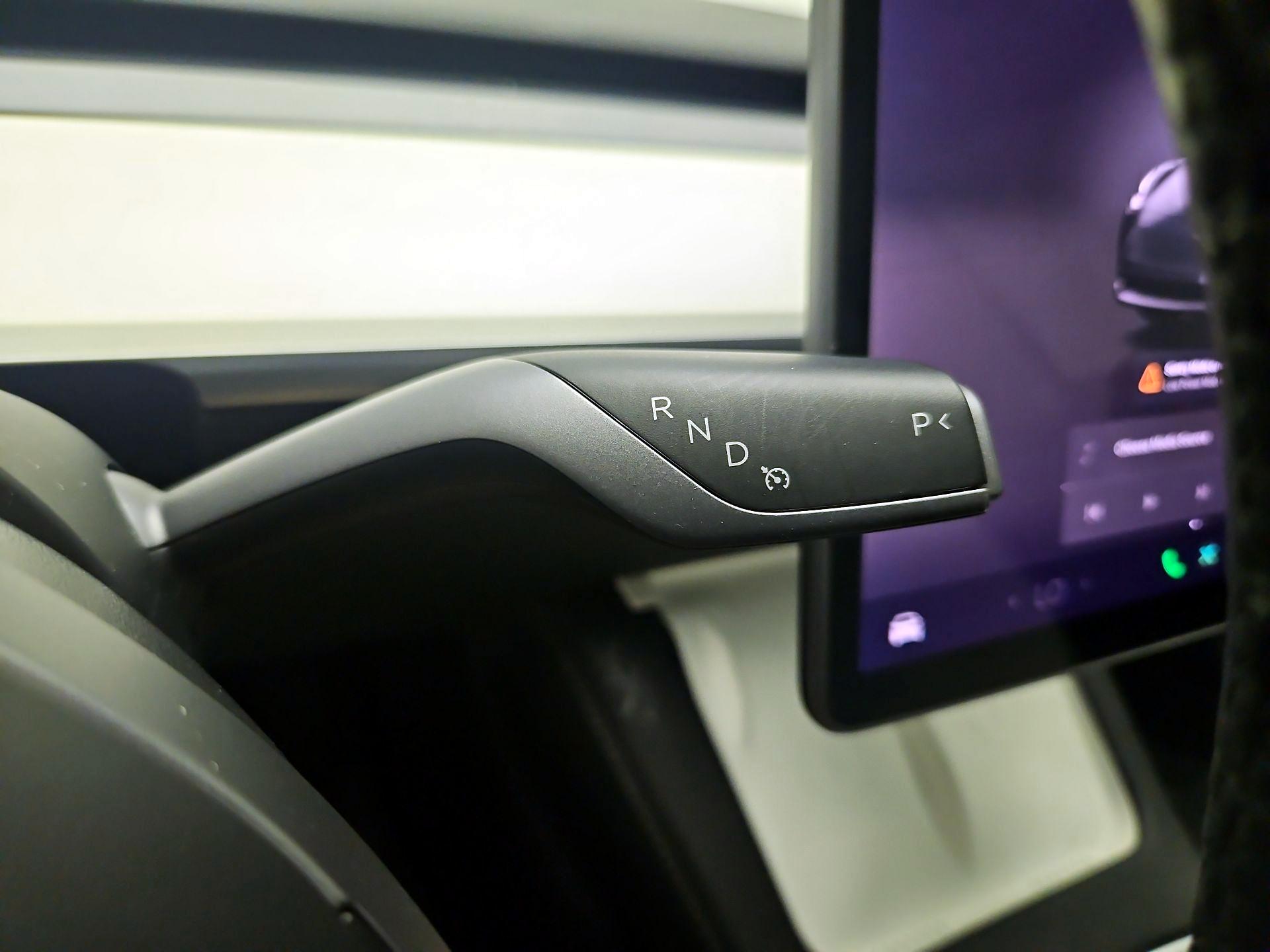 Thumbnail: 2023 Tesla Model 3 - 17