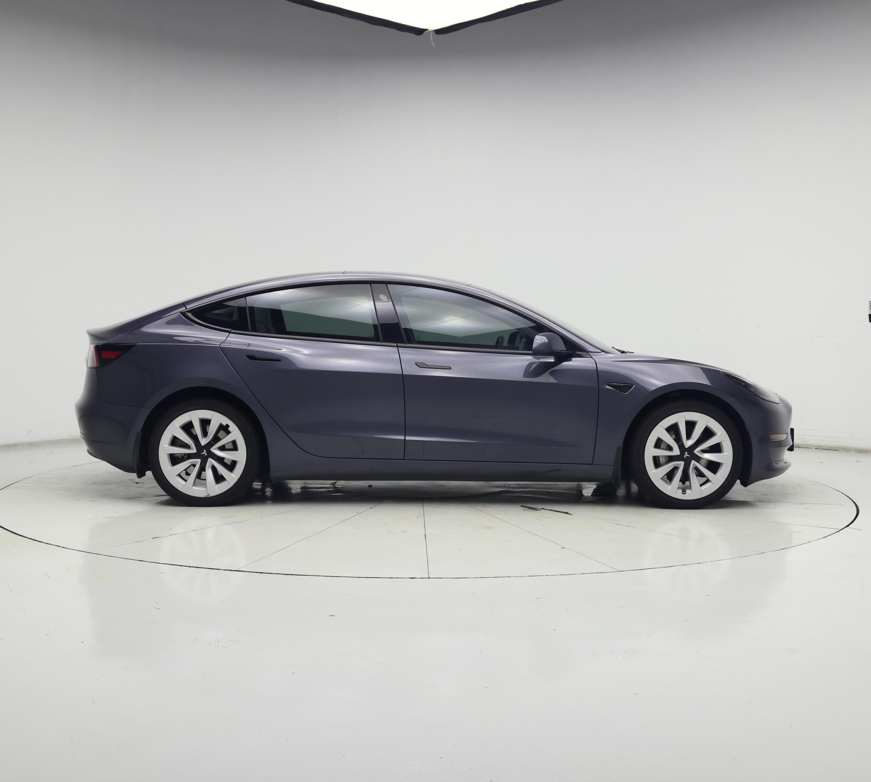 Thumbnail: 2023 Tesla Model 3 - 7