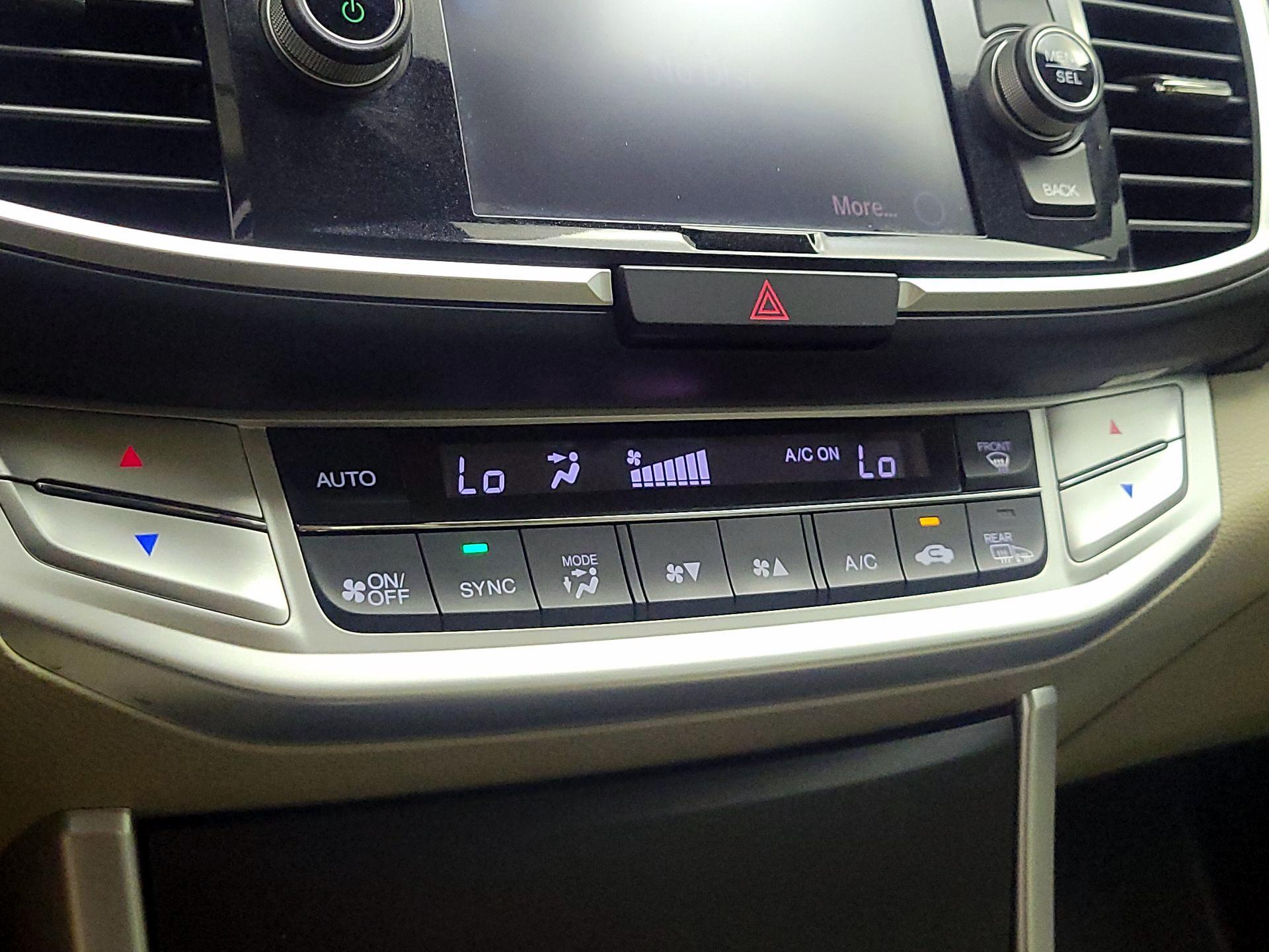 Thumbnail: 2014 Honda Accord - 16