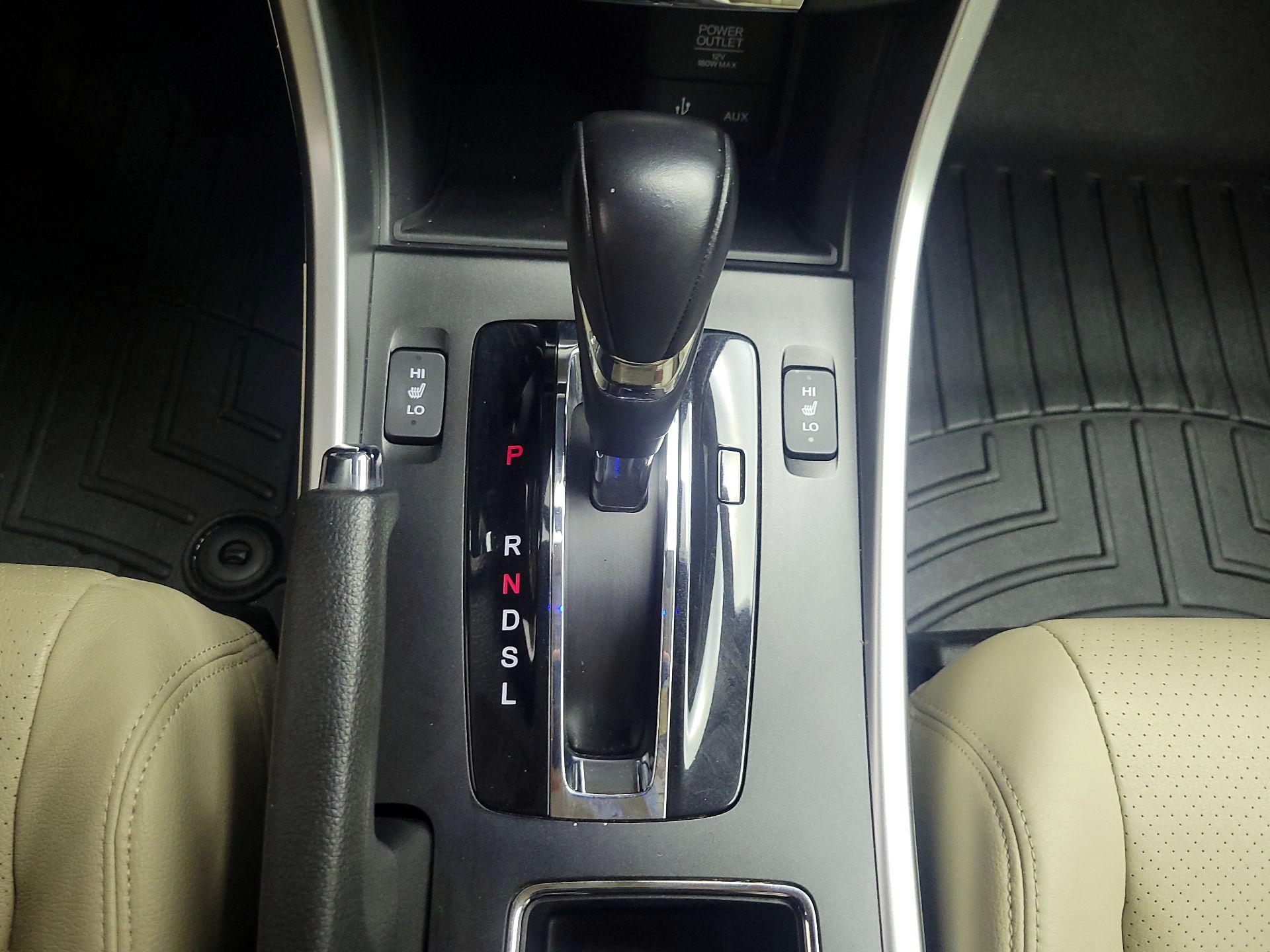 Thumbnail: 2014 Honda Accord - 17