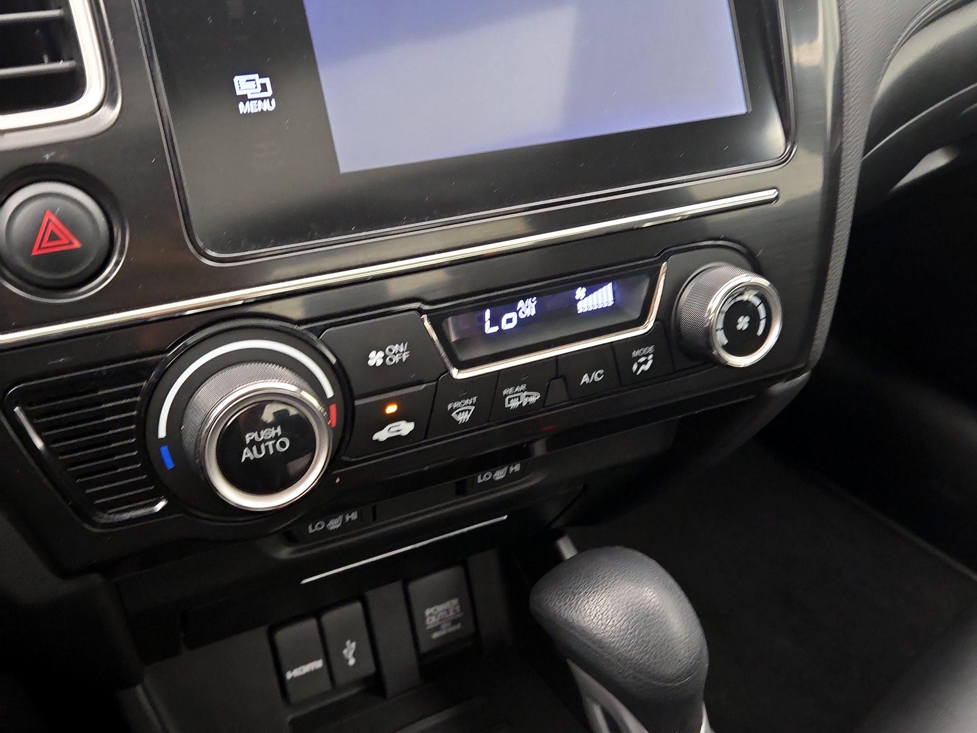 Thumbnail: 2015 Honda Civic - 15