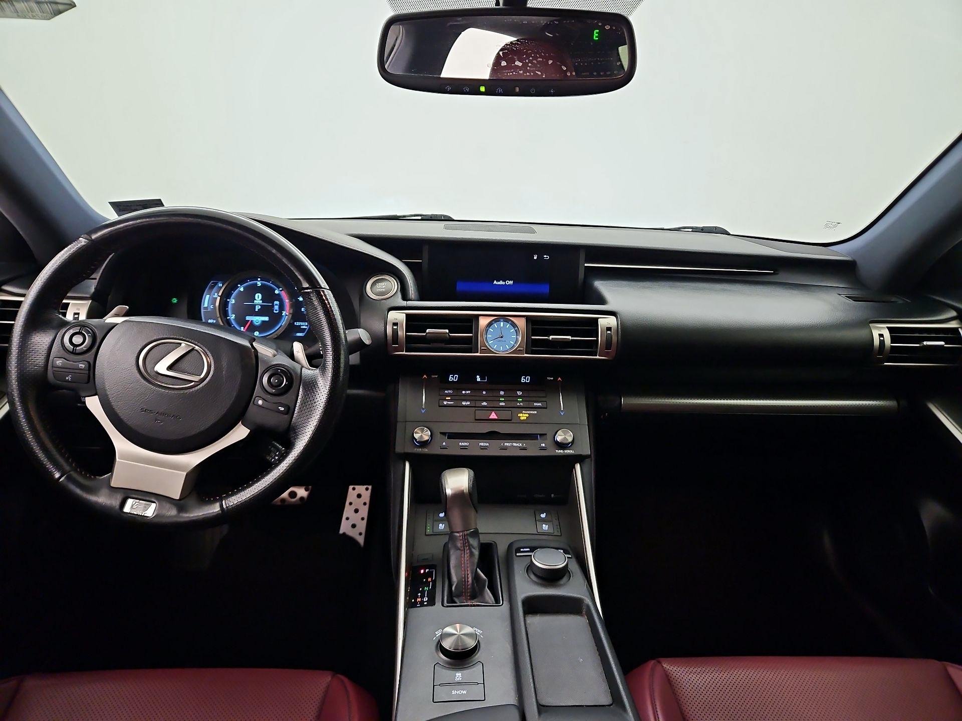 Thumbnail: 2016 Lexus IS - 9