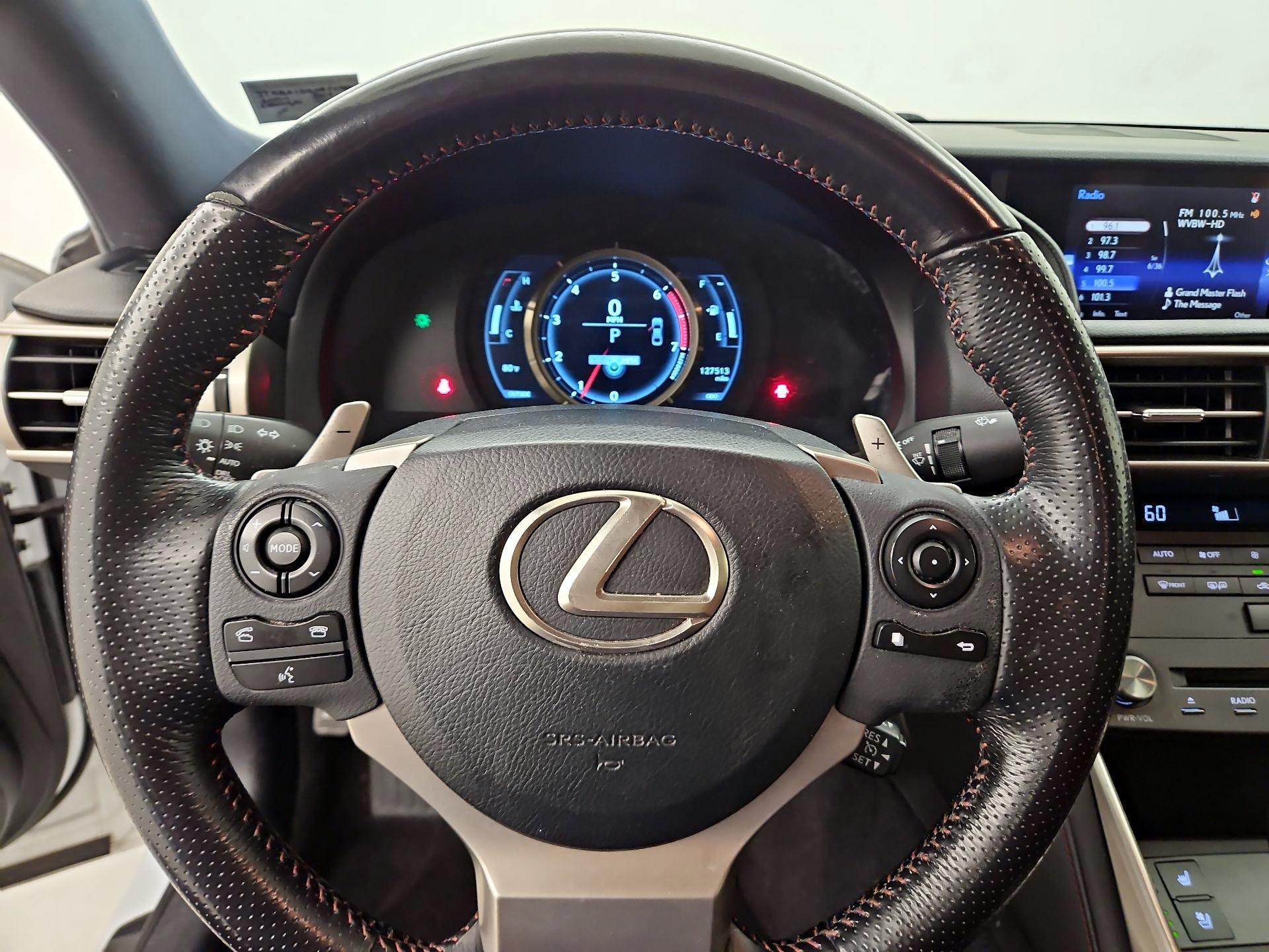 Thumbnail: 2016 Lexus IS - 10