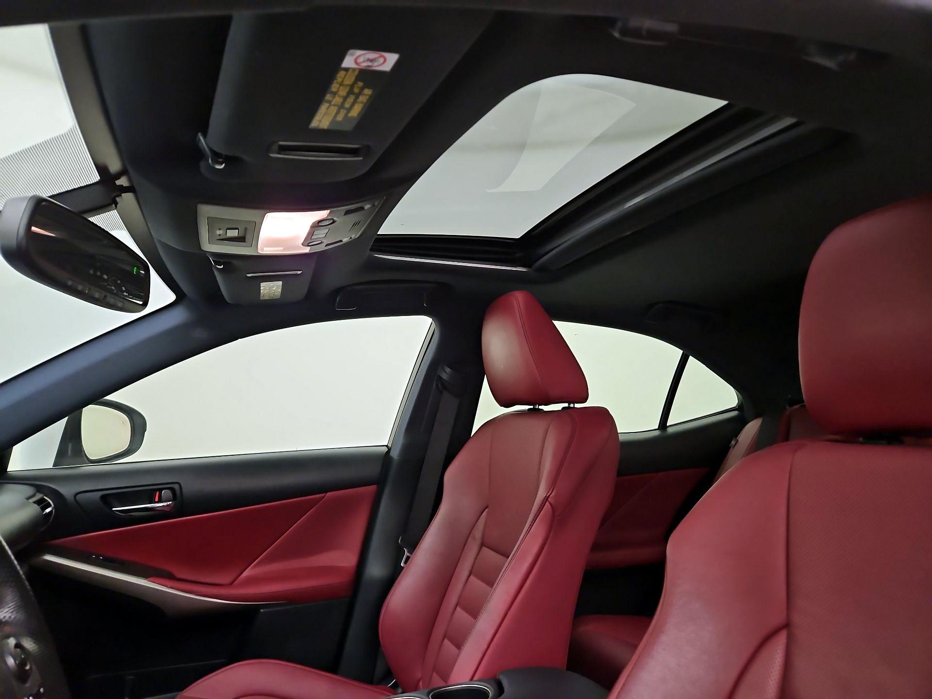 Thumbnail: 2016 Lexus IS - 19