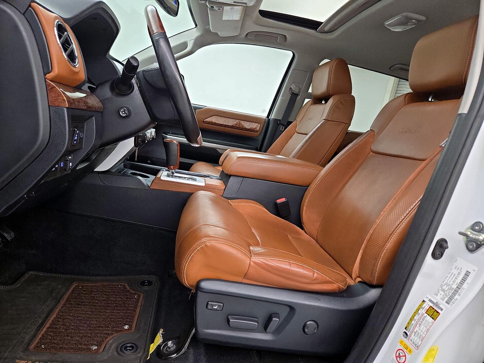Thumbnail: 2018 Toyota Tundra - 11