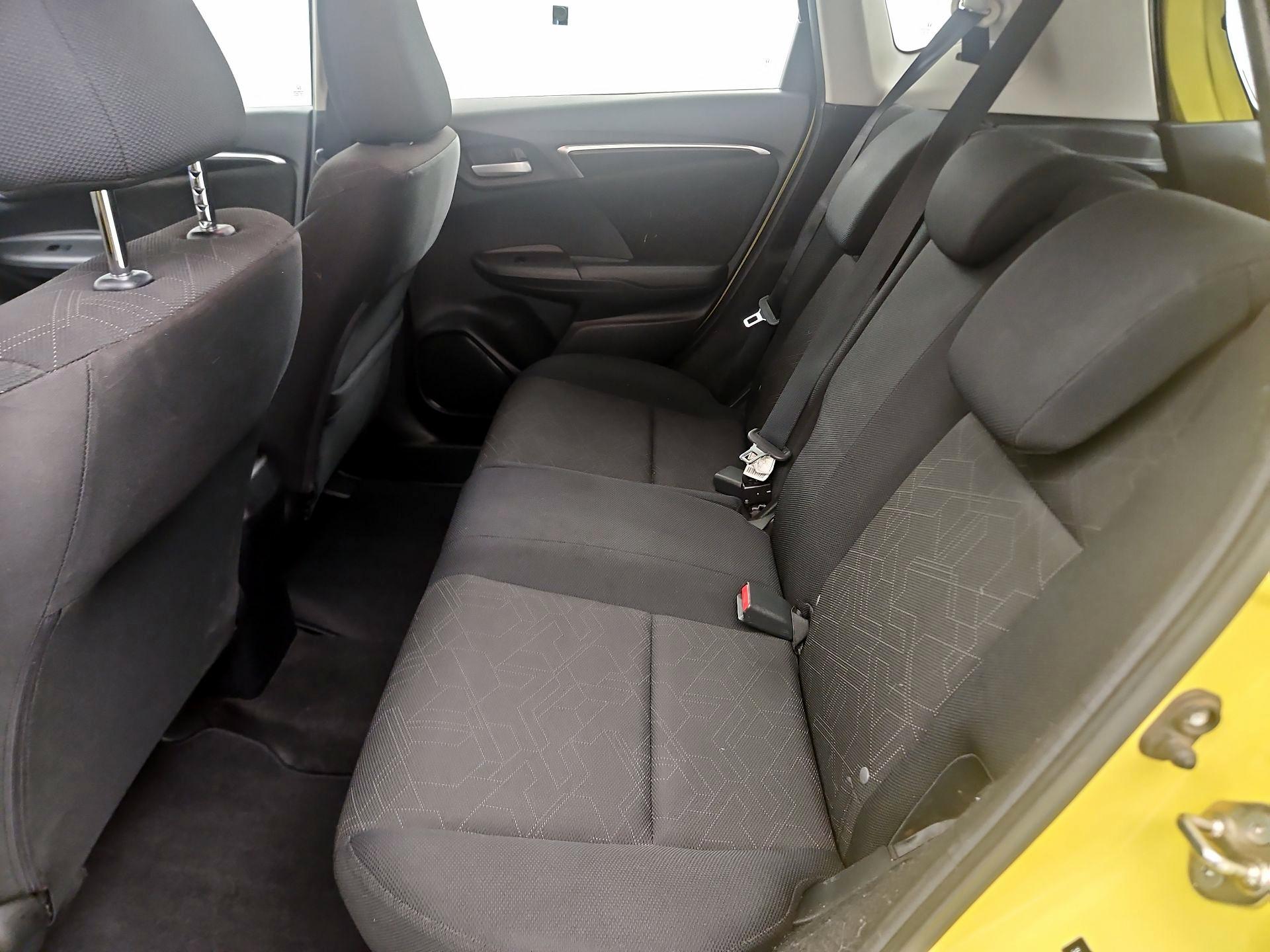 Thumbnail: 2015 Honda Fit - 20